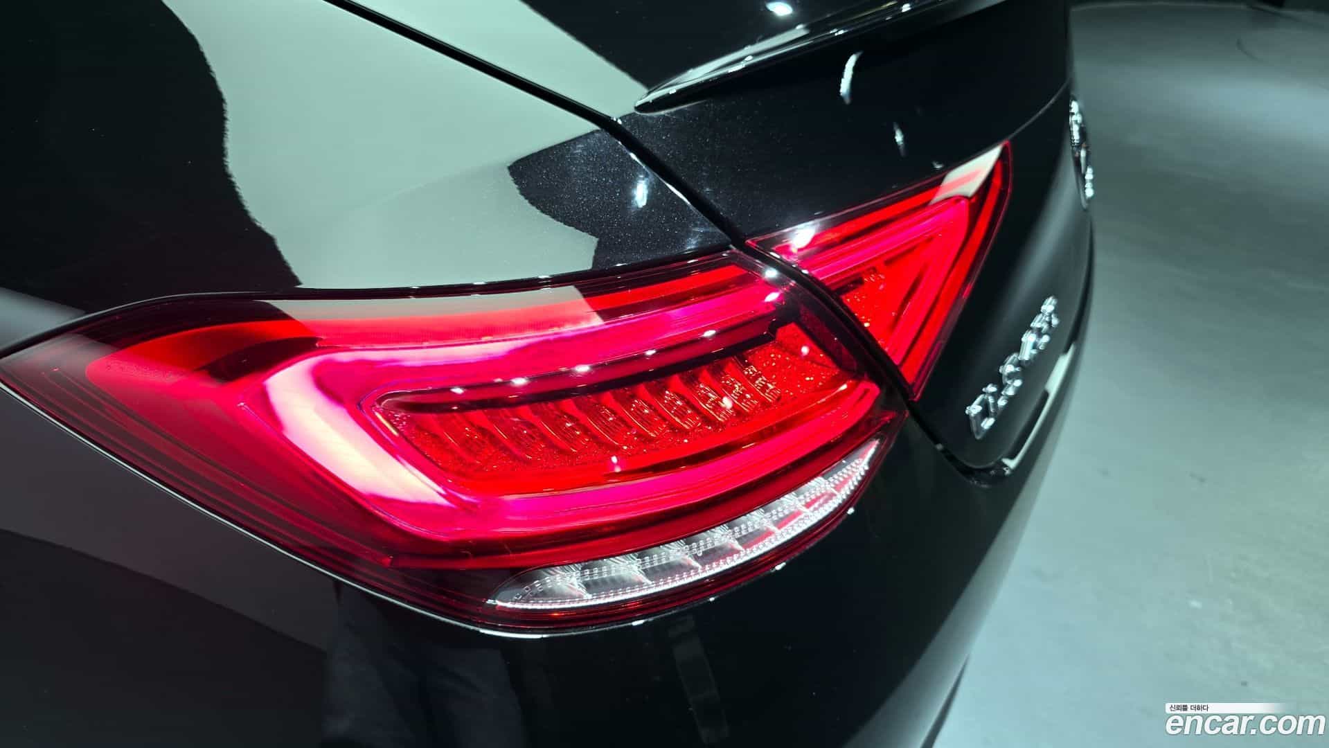 CLS-Class Mercedes-Benz 2021.2-OUTER-033