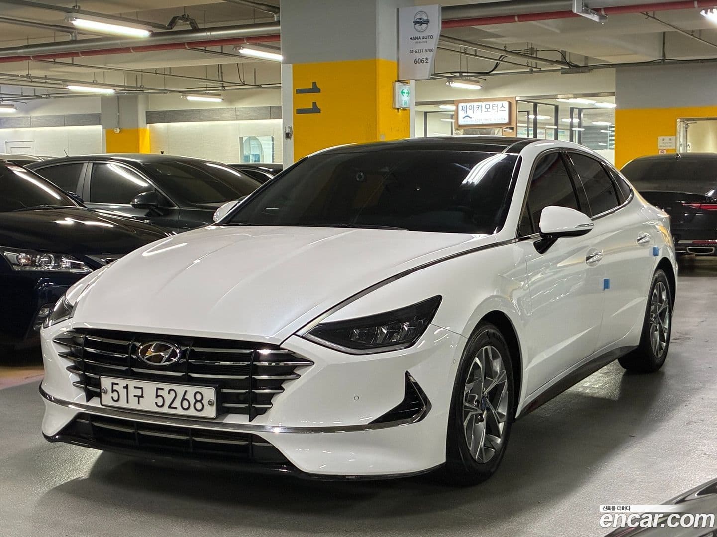 Main__Slider__Photo:Sonata Hyundai 2019.4-0