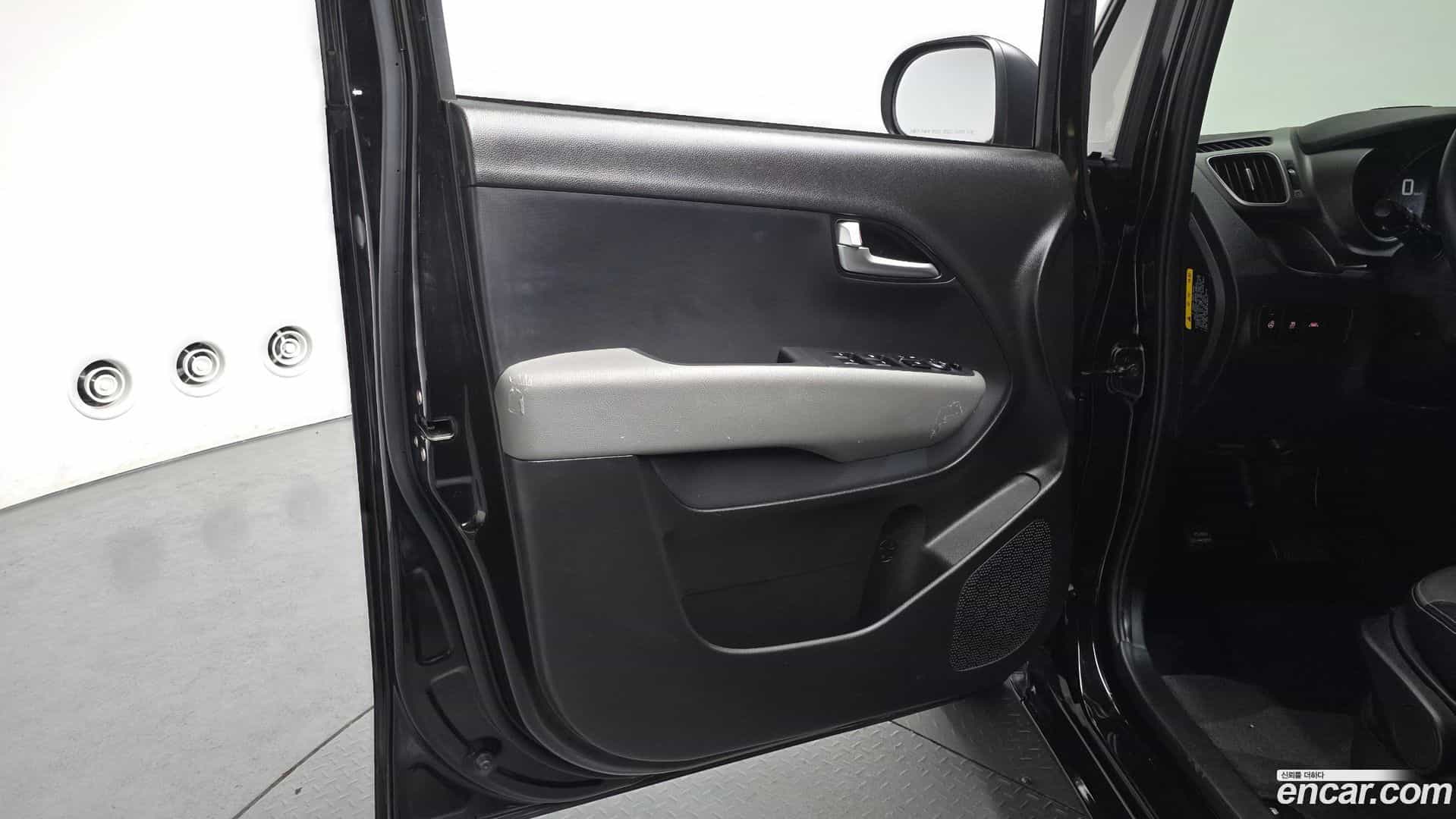 RAY Kia 2021.8-INNER-034