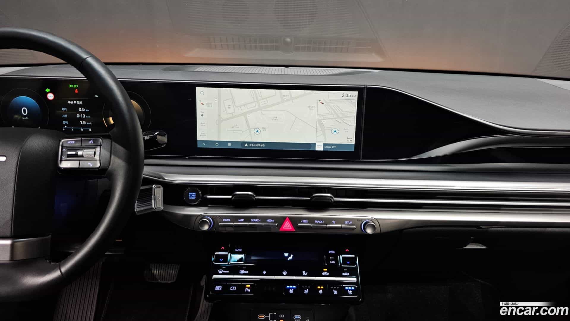 Grandeur Hyundai 2023.1-OPTION-017