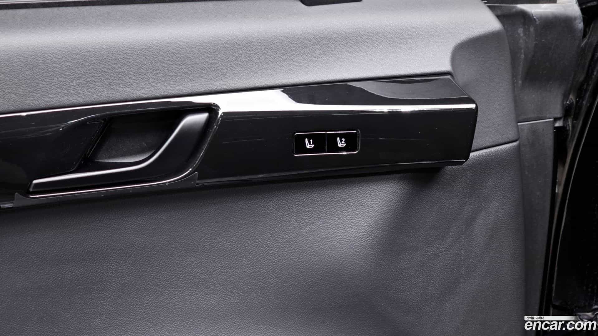 Grandeur Hyundai 2023.1-OPTION-020