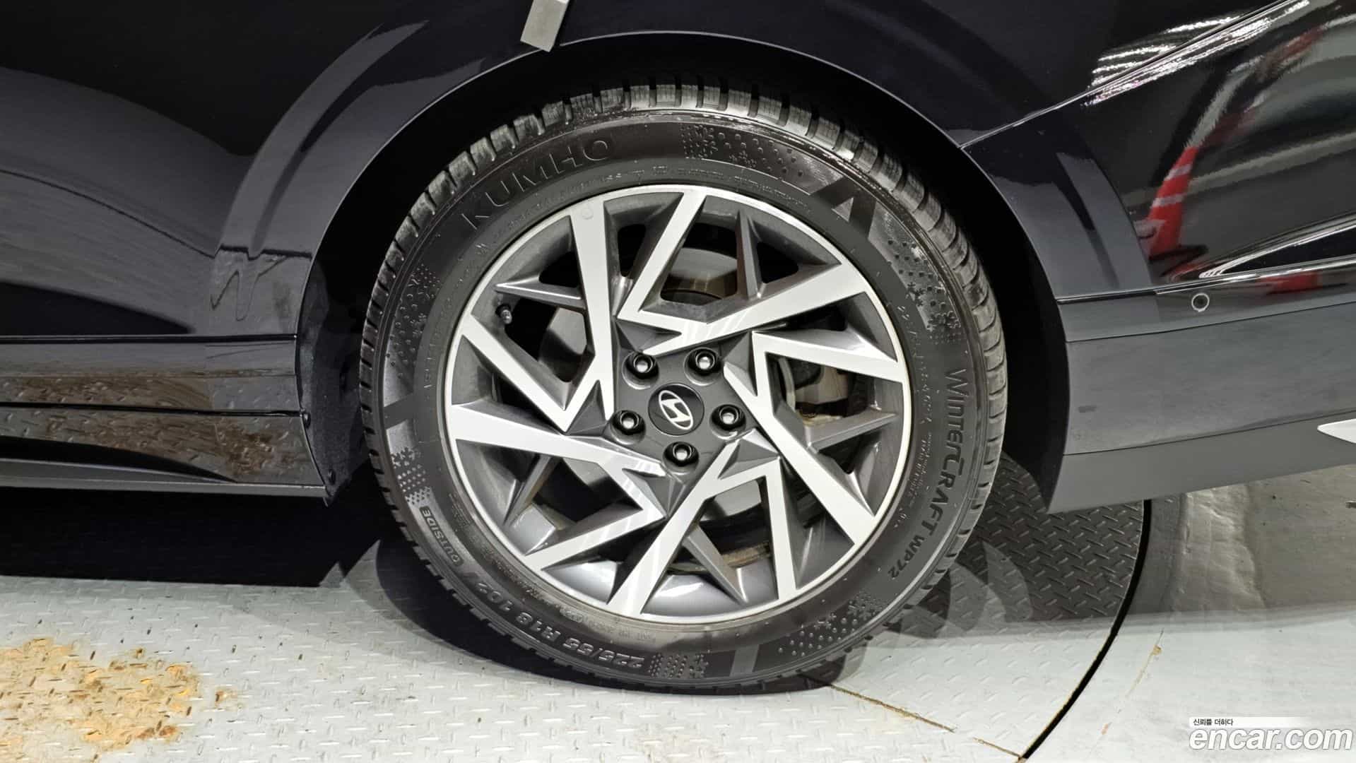 Grandeur Hyundai 2023.1-OUTER-031
