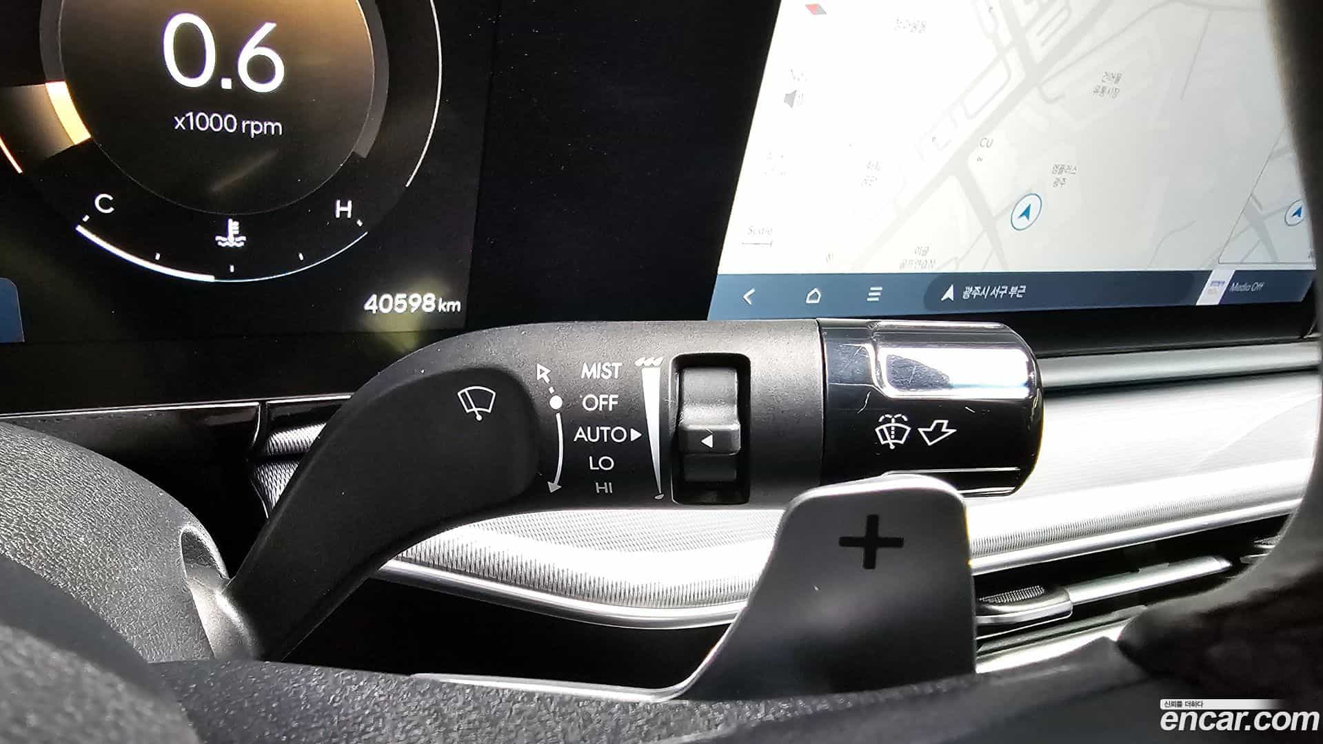 Grandeur Hyundai 2023.1-OPTION-041