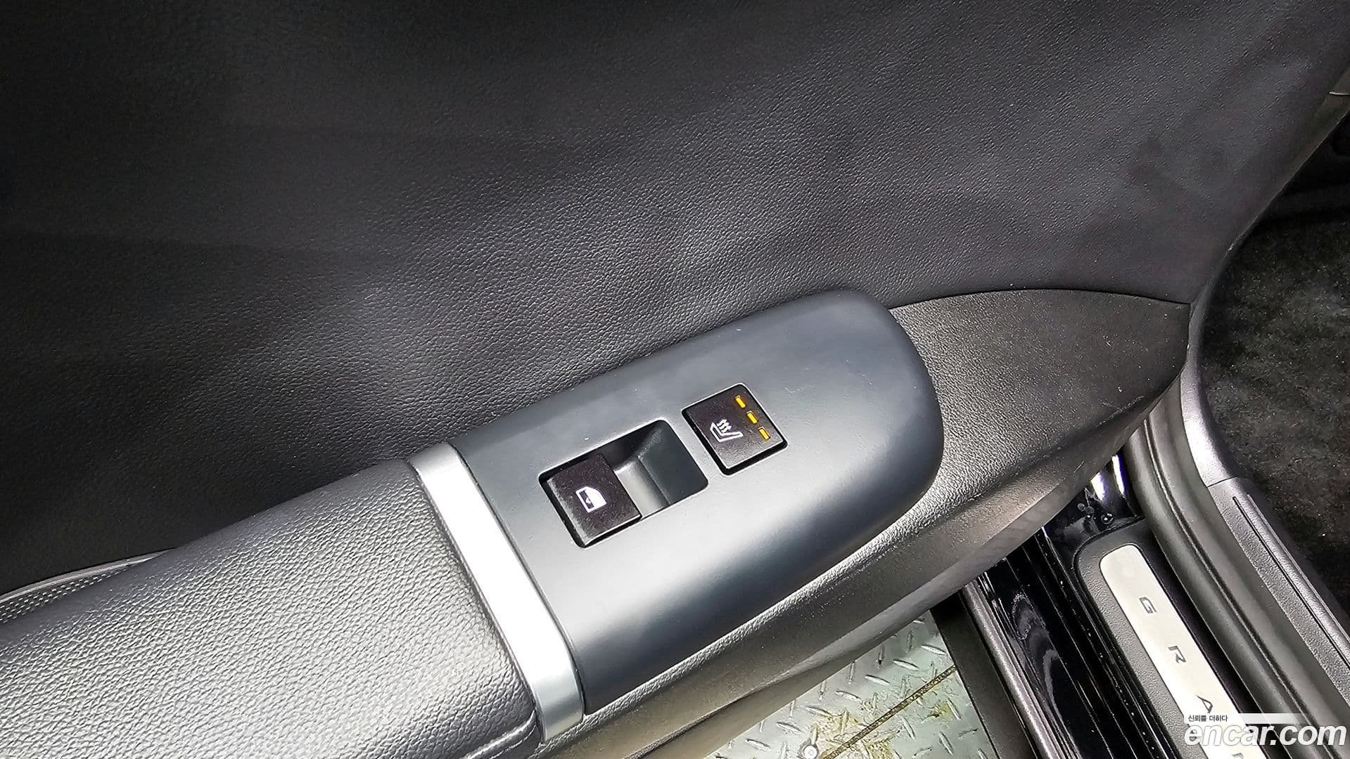 Main__Slider__Photo:Grandeur Hyundai 2023.1-28