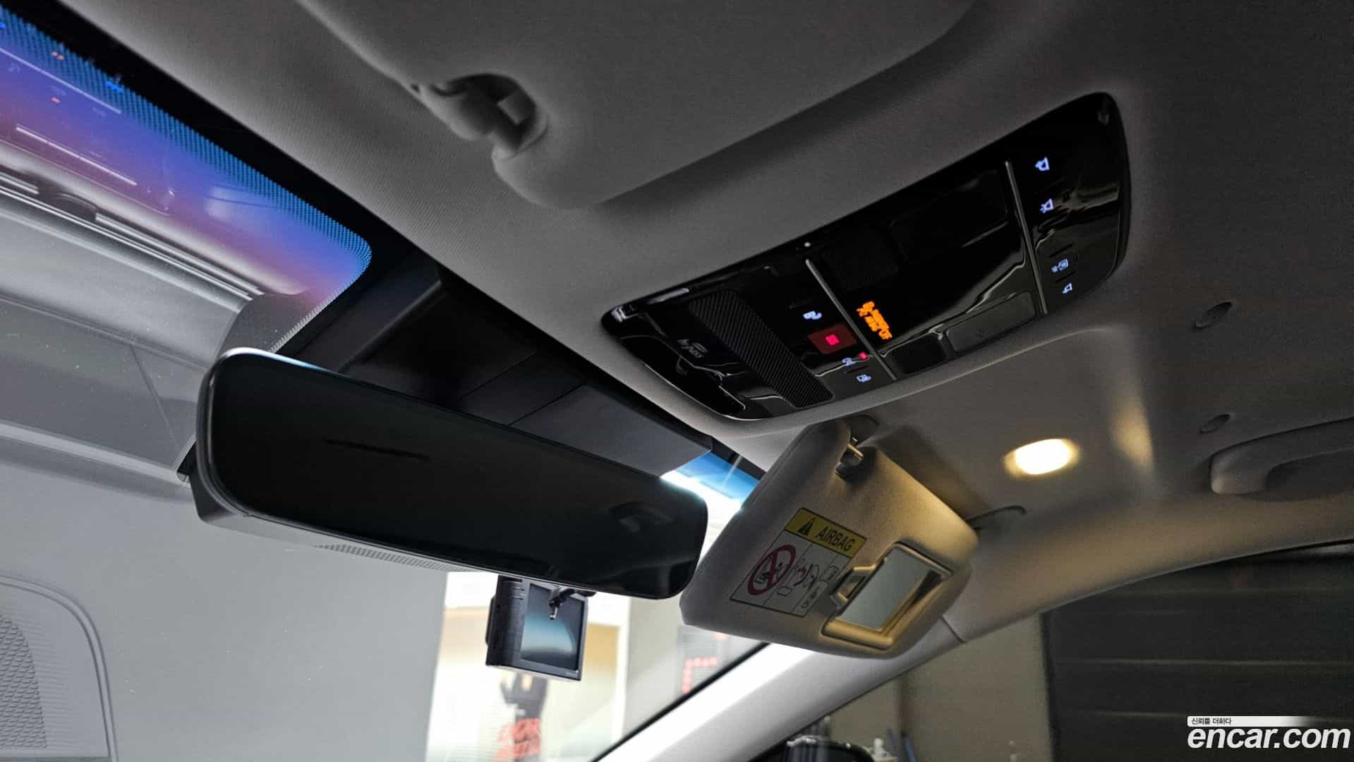 Grandeur Hyundai 2023.1-OPTION-045