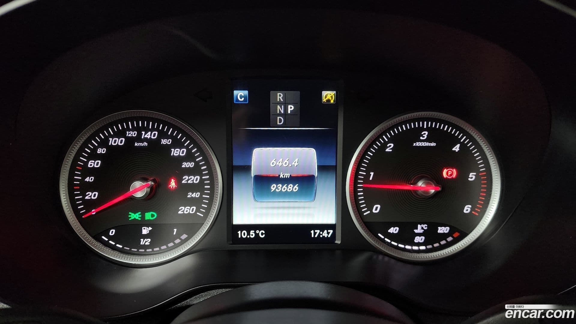Main__Slider__Photo:GLC-Class Mercedes-Benz 2018.4-7