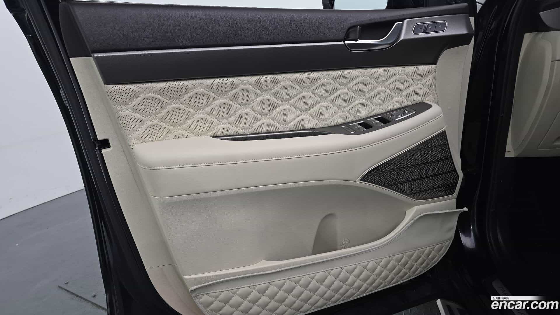 Palisade Hyundai 2022.1-INNER-034