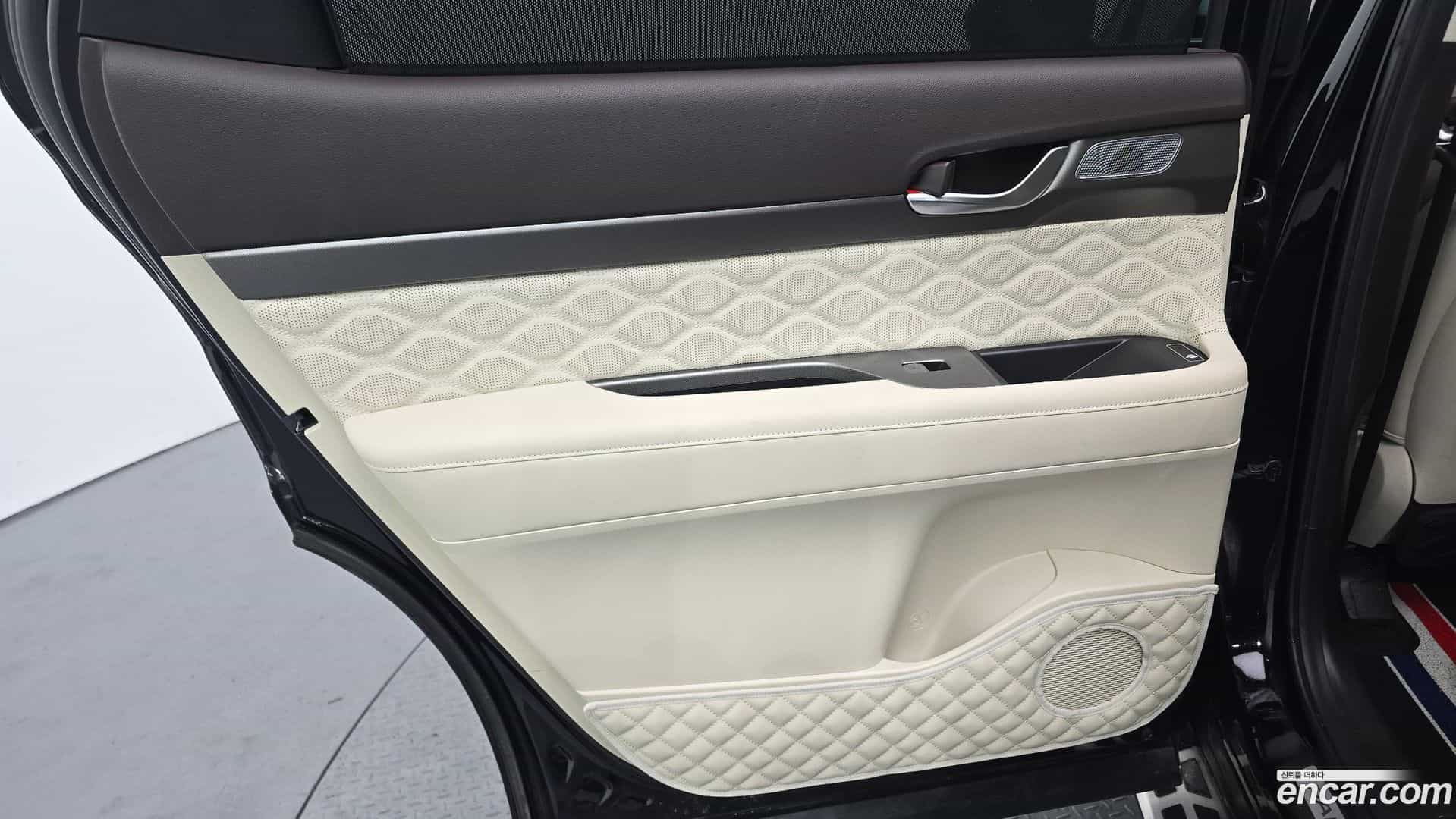 Palisade Hyundai 2022.1-INNER-035
