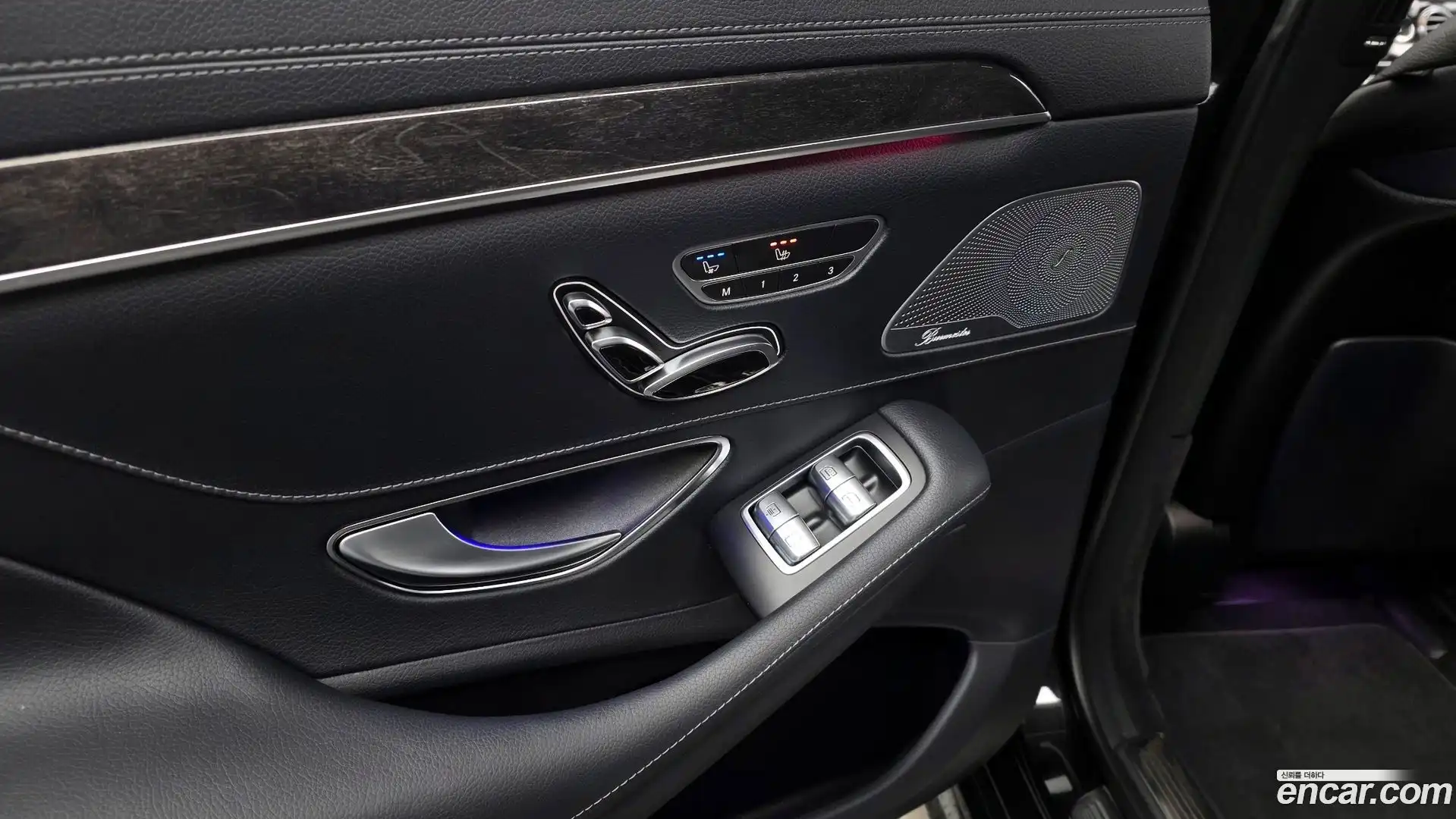 S-Class Mercedes-Benz 2020.5-OPTION-023