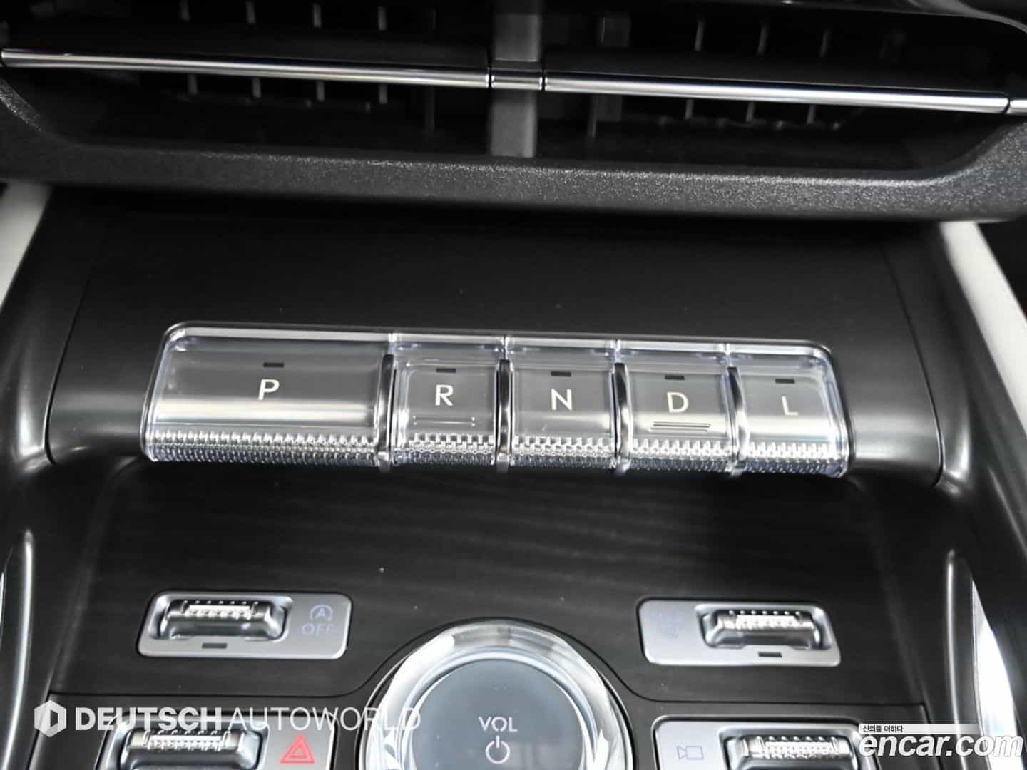 Nautilus Lincoln 2023.11-INNER-009