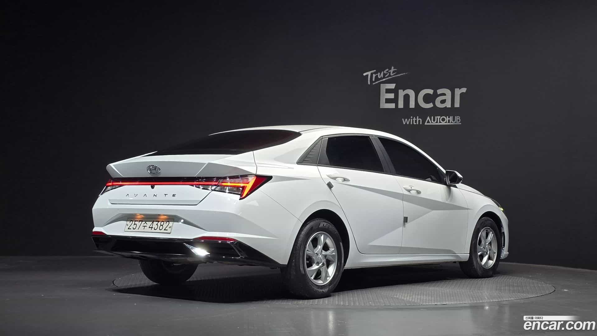 AVANTE Hyundai 2021.3-OUTER-002