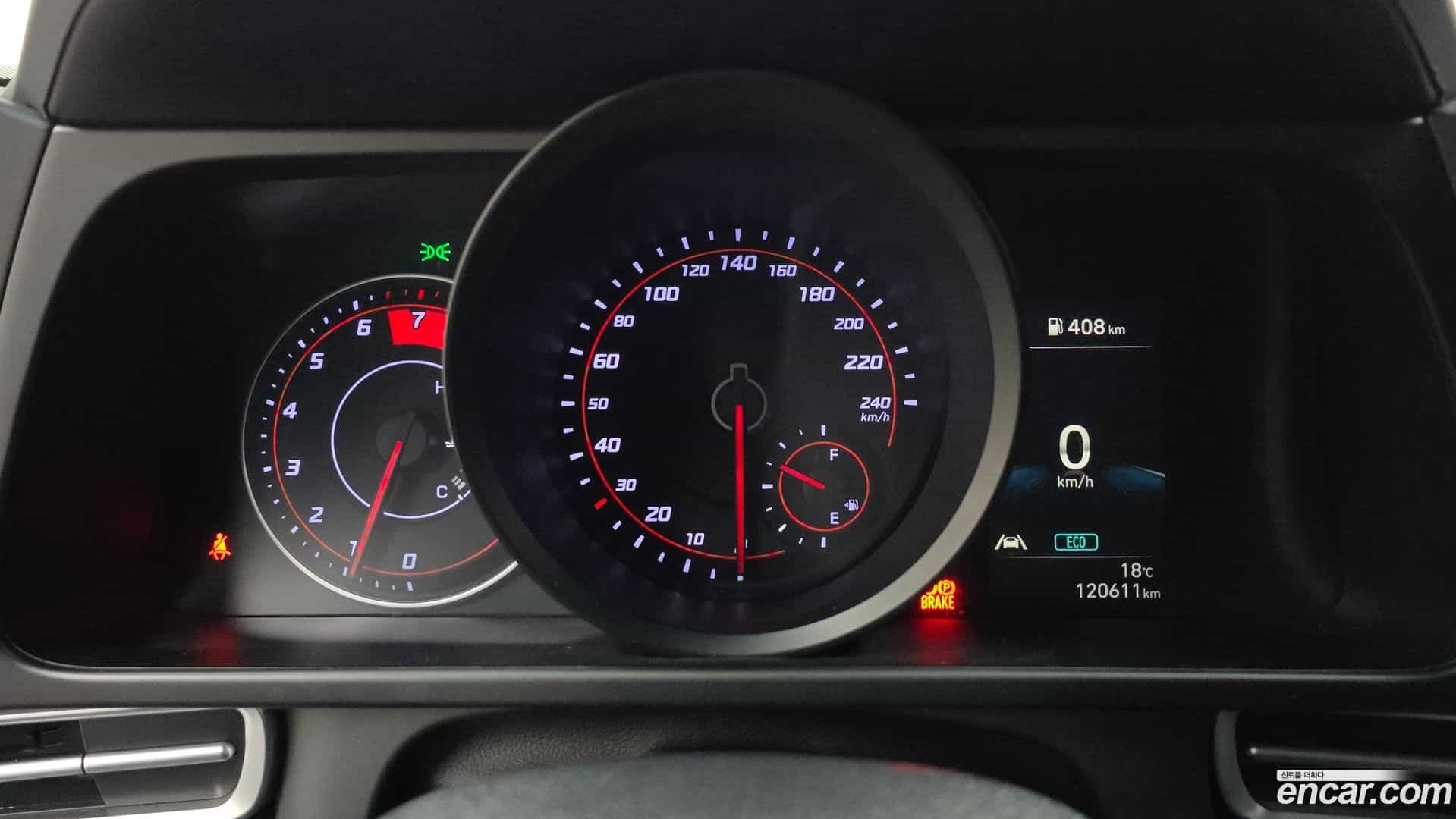 AVANTE Hyundai 2021.3-INNER-008