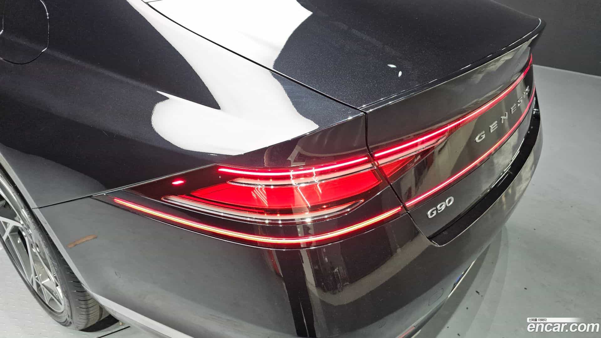 G90 Genesis 2022.11-OUTER-033