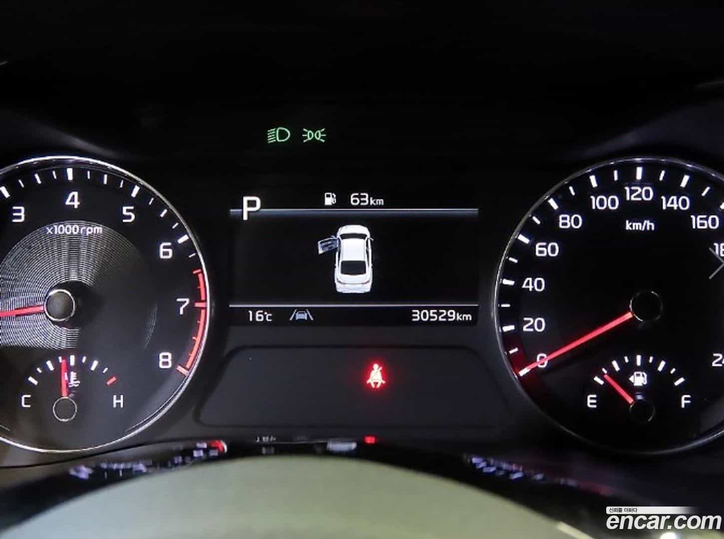 K3 Kia 2023.1-INNER-010
