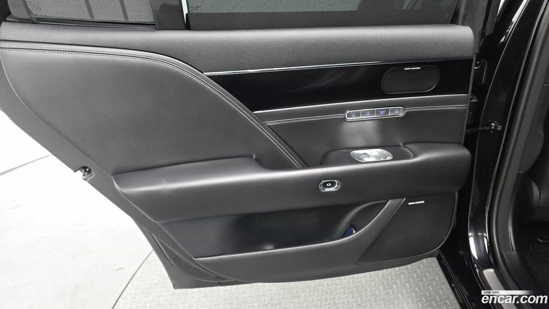 G90 Genesis 2022.9-INNER-035