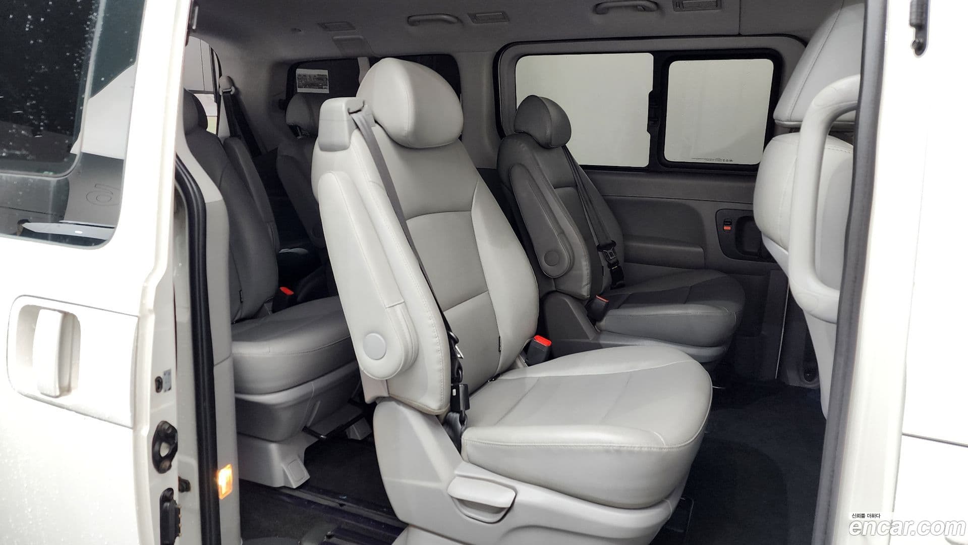 Main__Slider__Photo:Starex Hyundai 2019.7-10