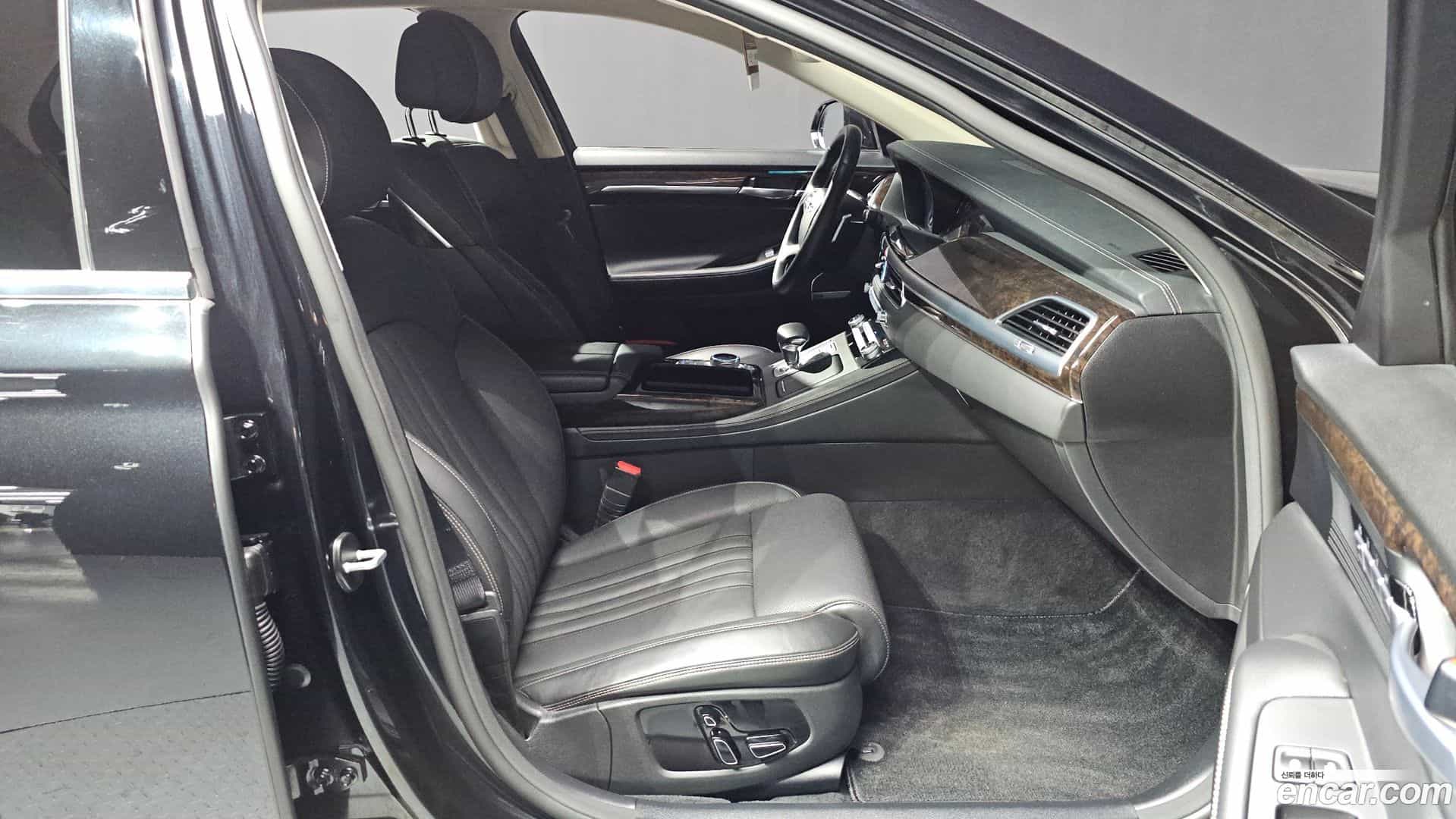 G90 Genesis 2021.10-INNER-036