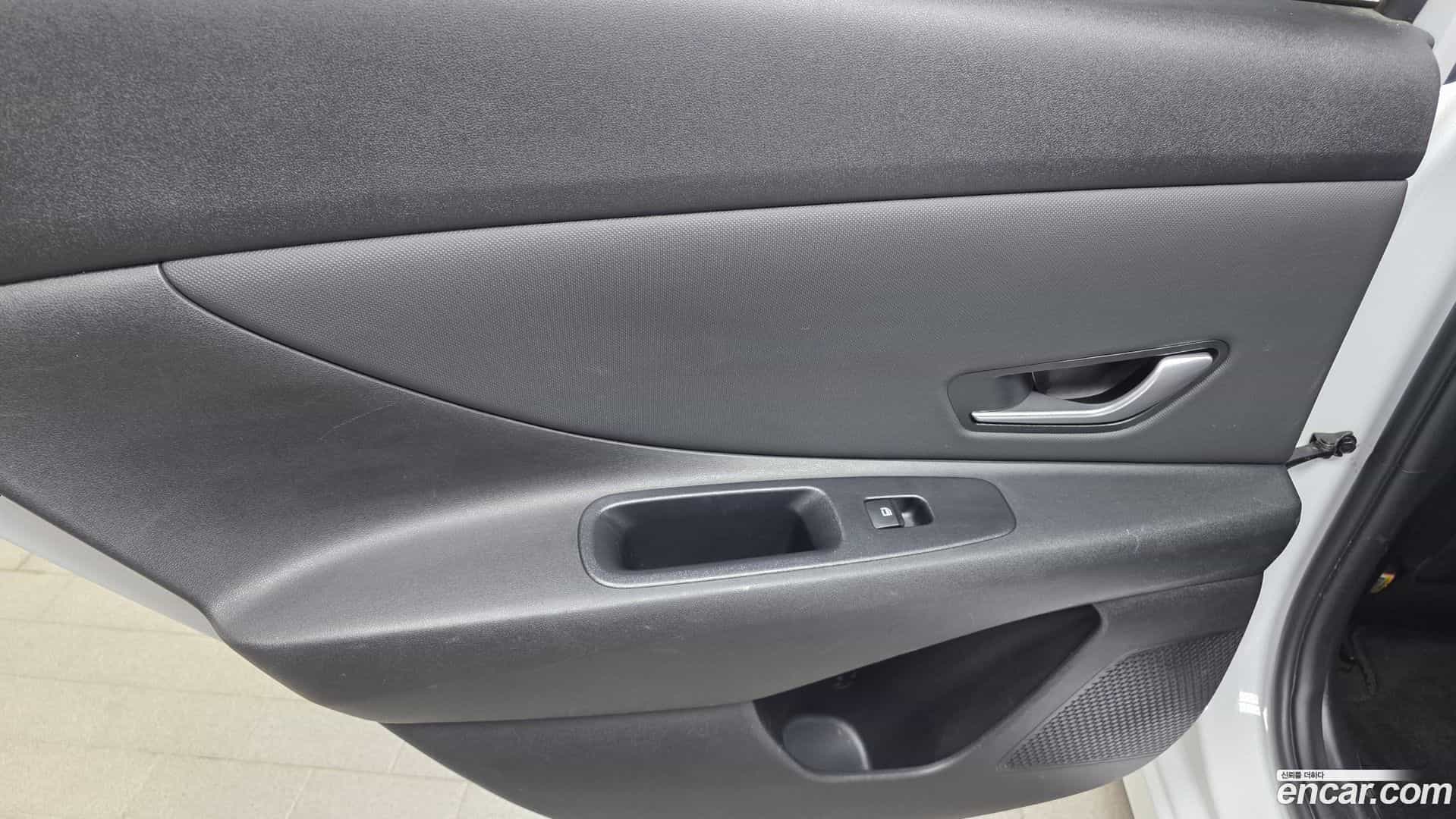 AVANTE Hyundai 2021.9-INNER-035