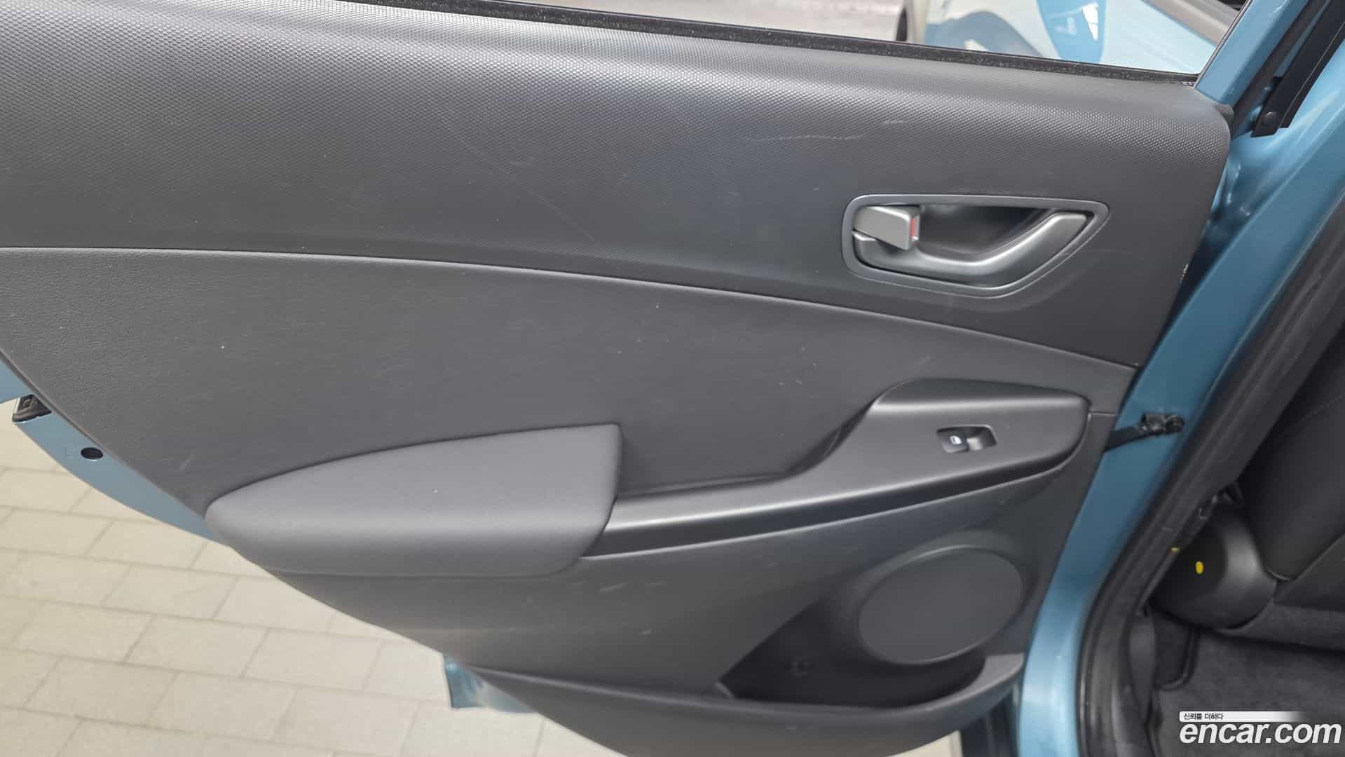 Kona Hyundai 2019.8-INNER-035
