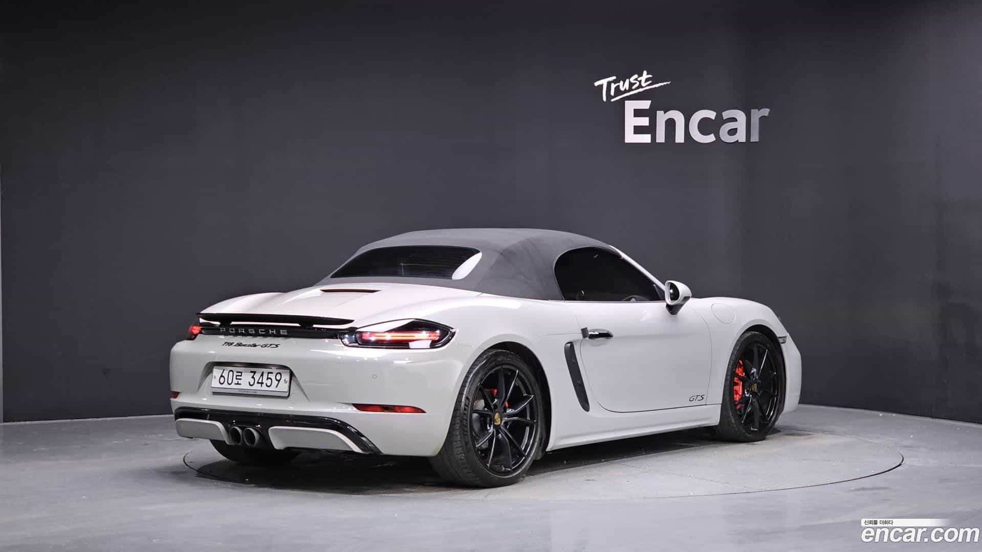 718 Porsche 2019.5-OUTER-002