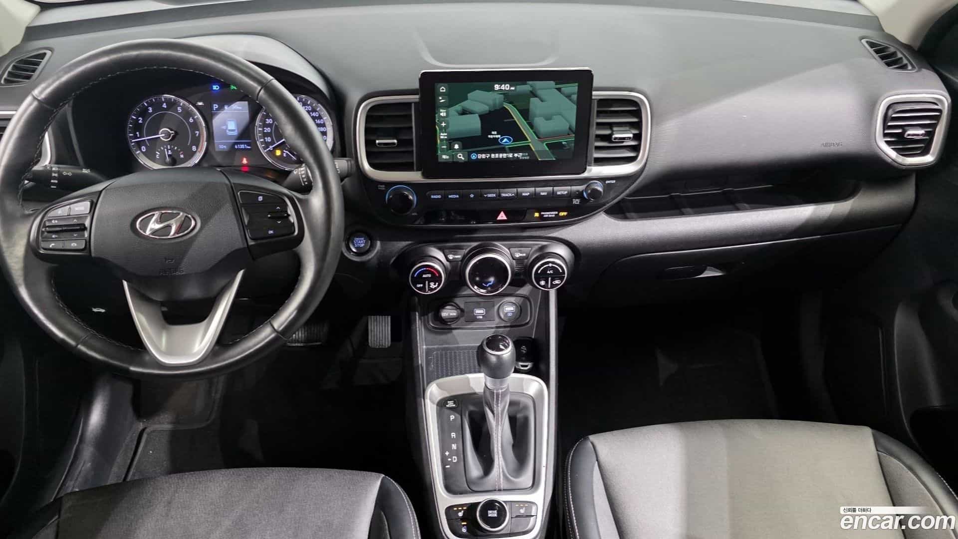 Venue Hyundai 2020.0-INNER-007