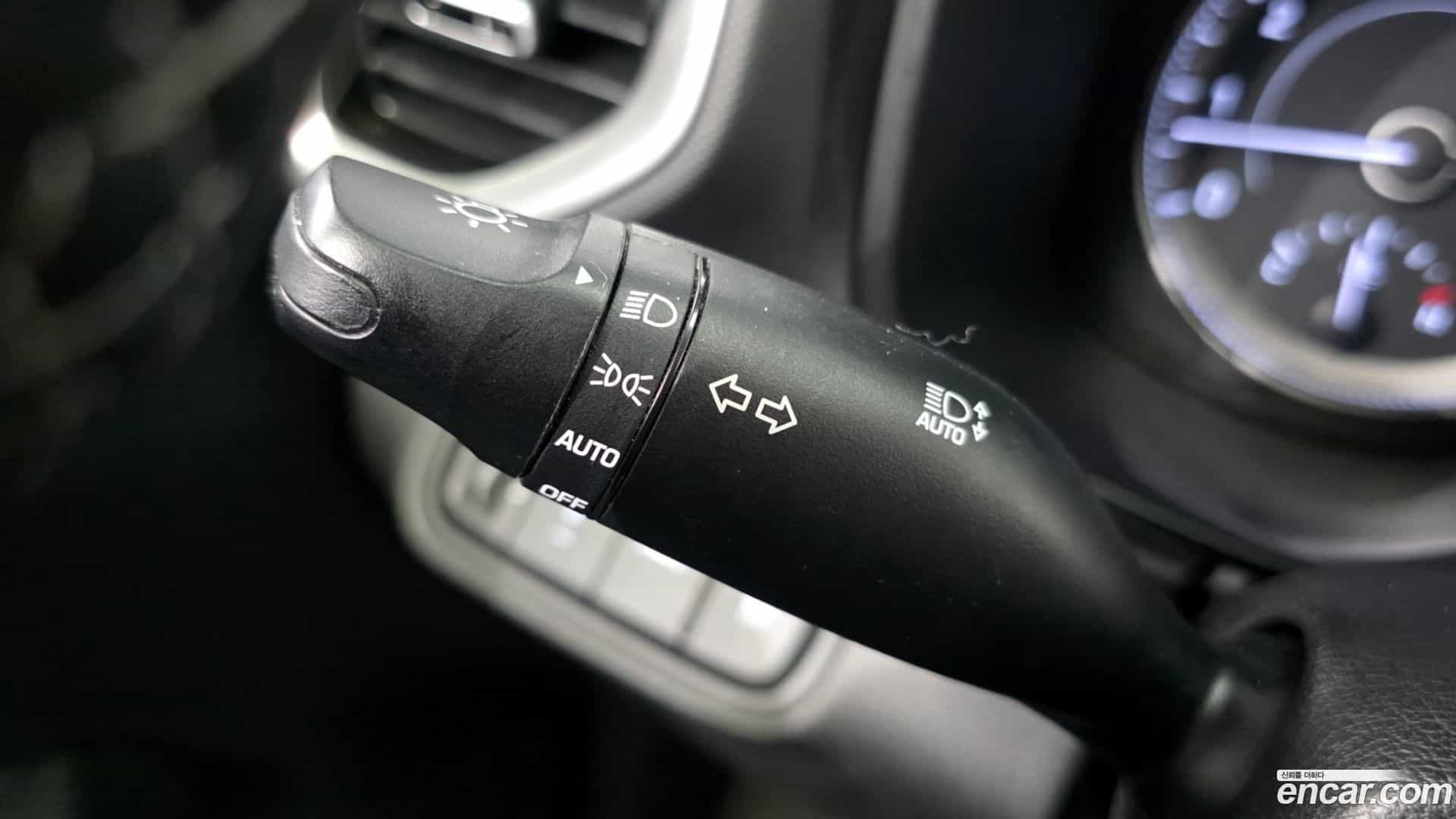 Venue Hyundai 2020.0-OPTION-020