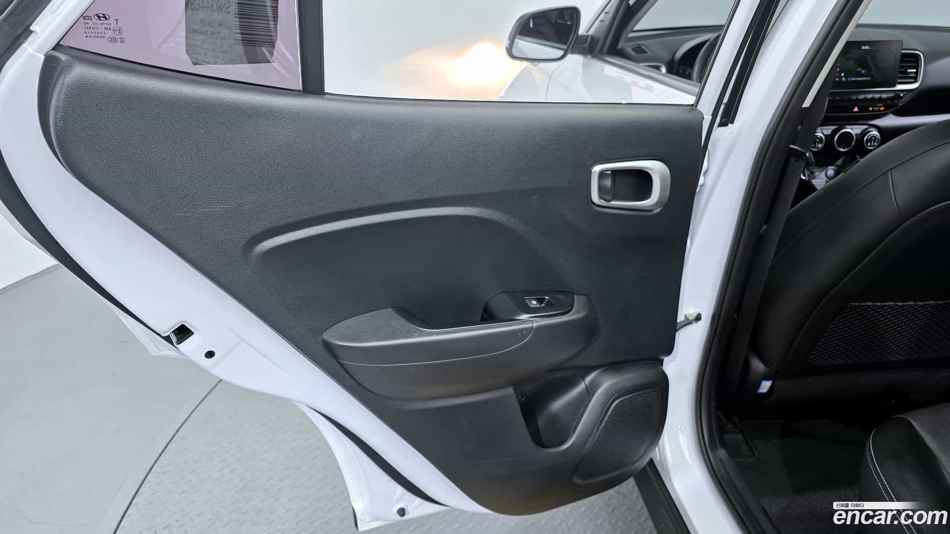 Venue Hyundai 2020.0-INNER-035