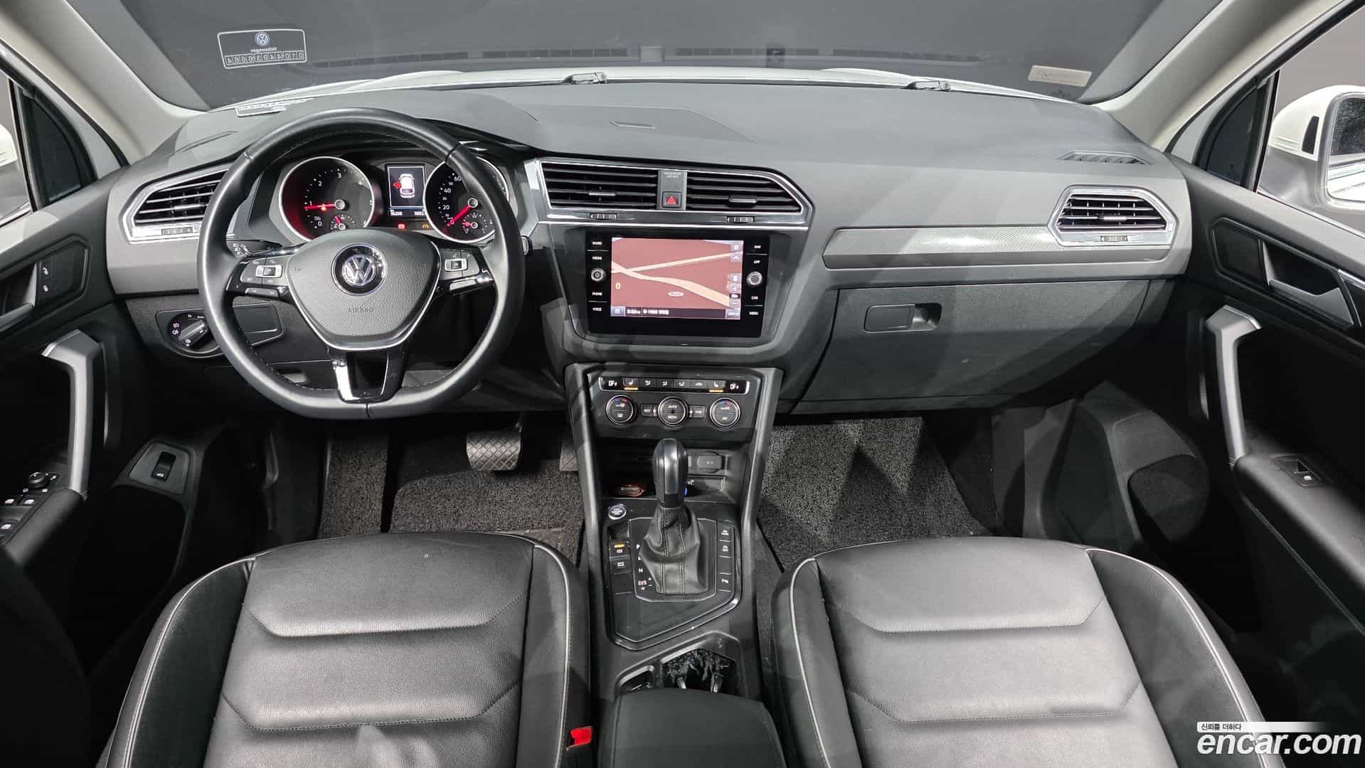 Tiguan Volkswagen 2020.3-INNER-007