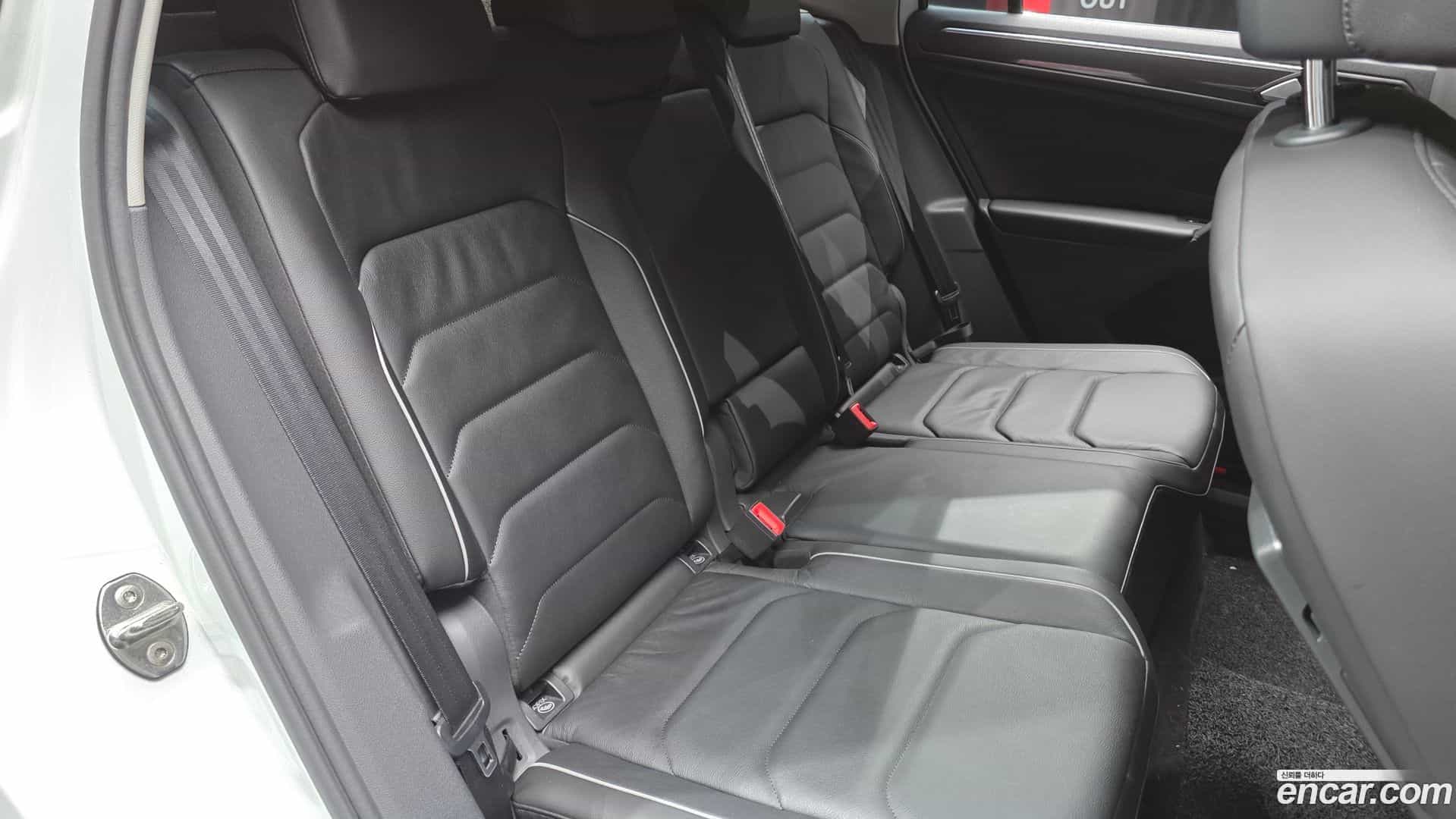 Tiguan Volkswagen 2020.3-INNER-036