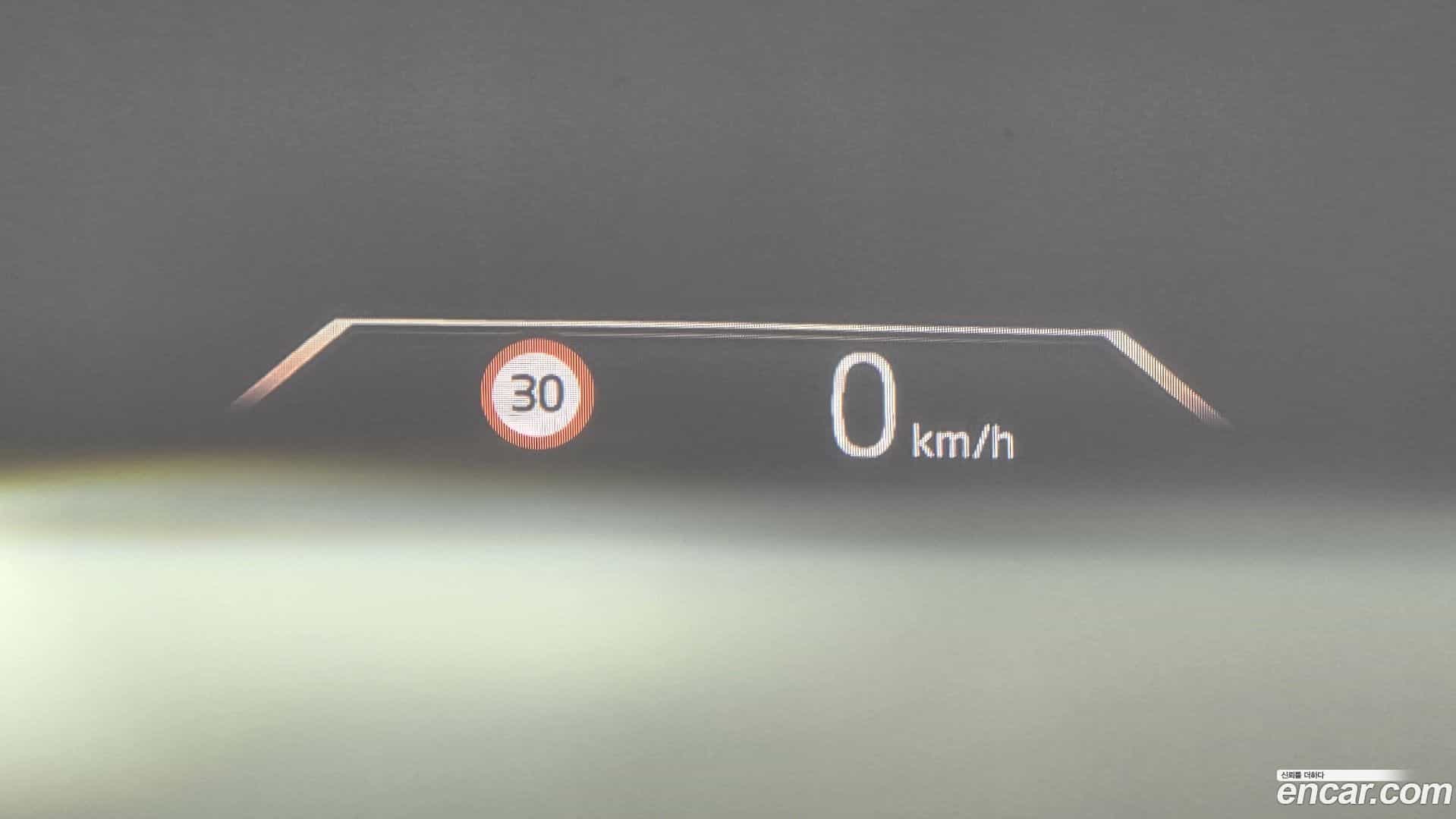 1-Series BMW 2025.6-OPTION-021
