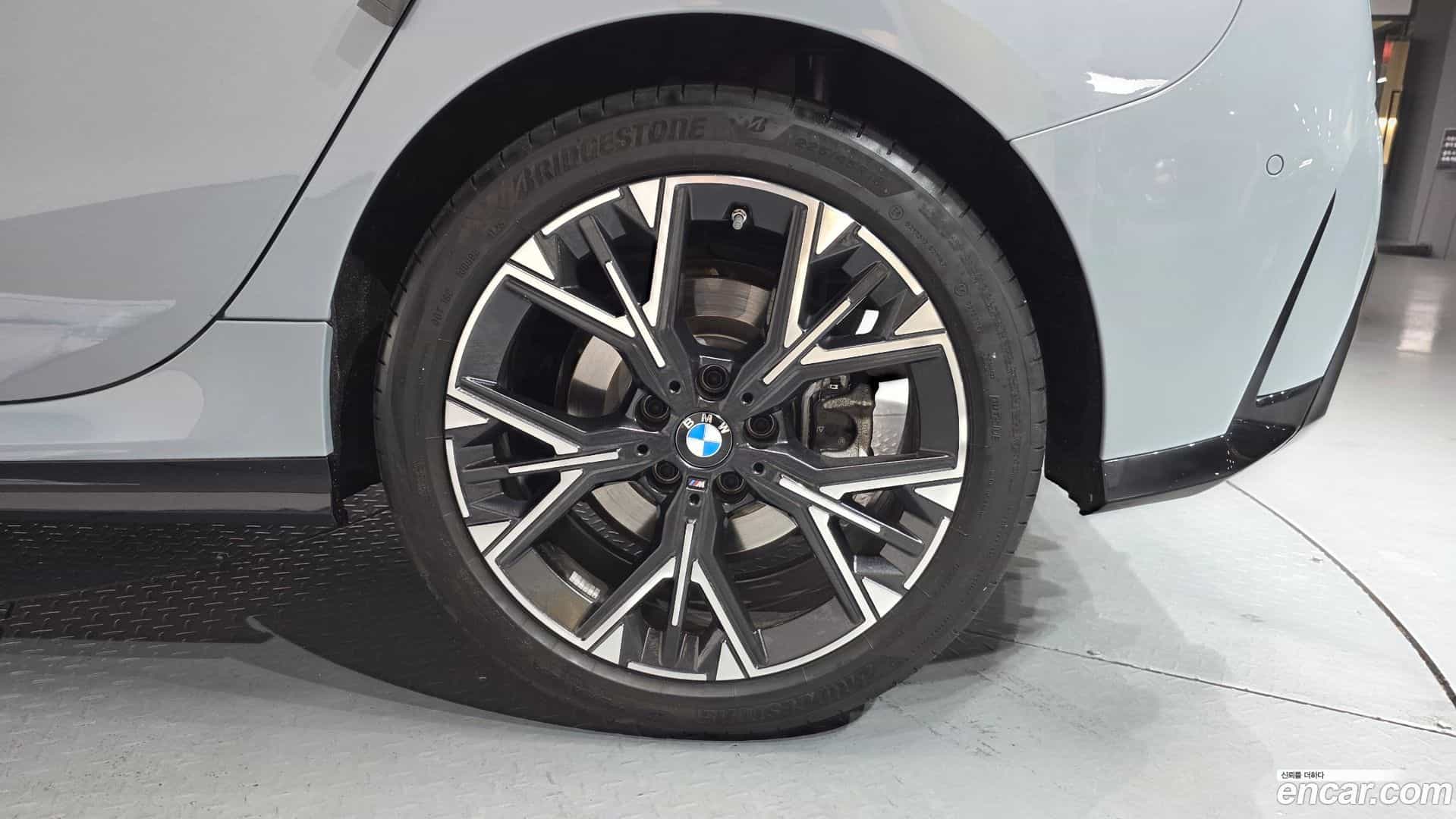 1-Series BMW 2025.6-OUTER-031