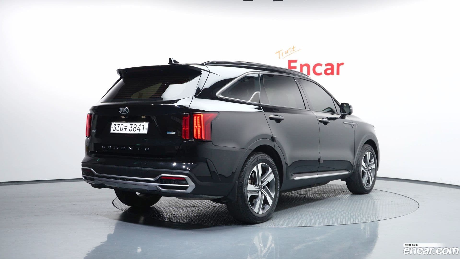 Main__Slider__Photo:Sorento Kia 2021.2-1