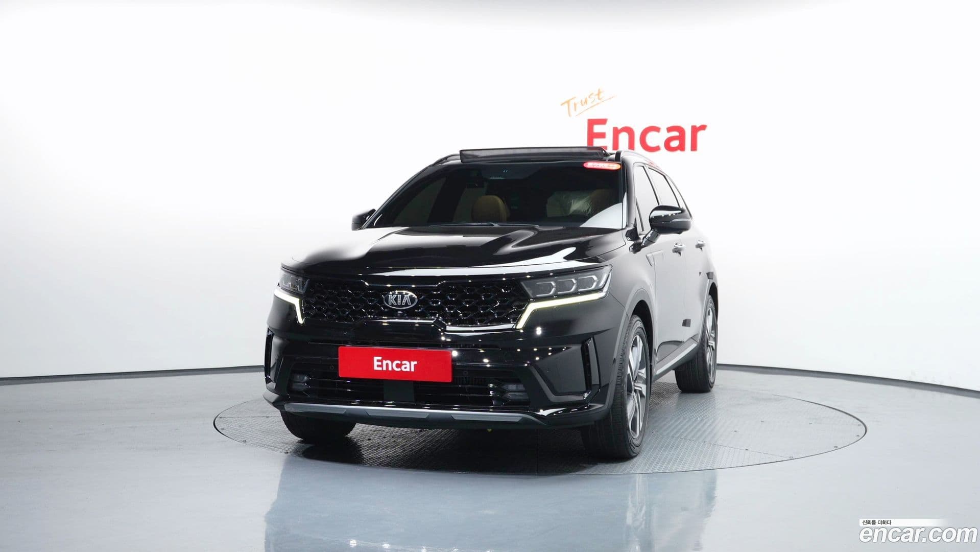 Main__Slider__Photo:Sorento Kia 2021.2-2
