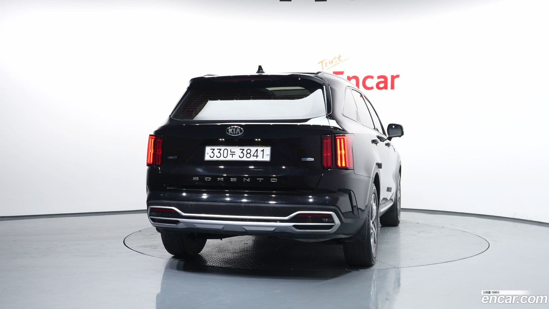 Main__Slider__Photo:Sorento Kia 2021.2-3