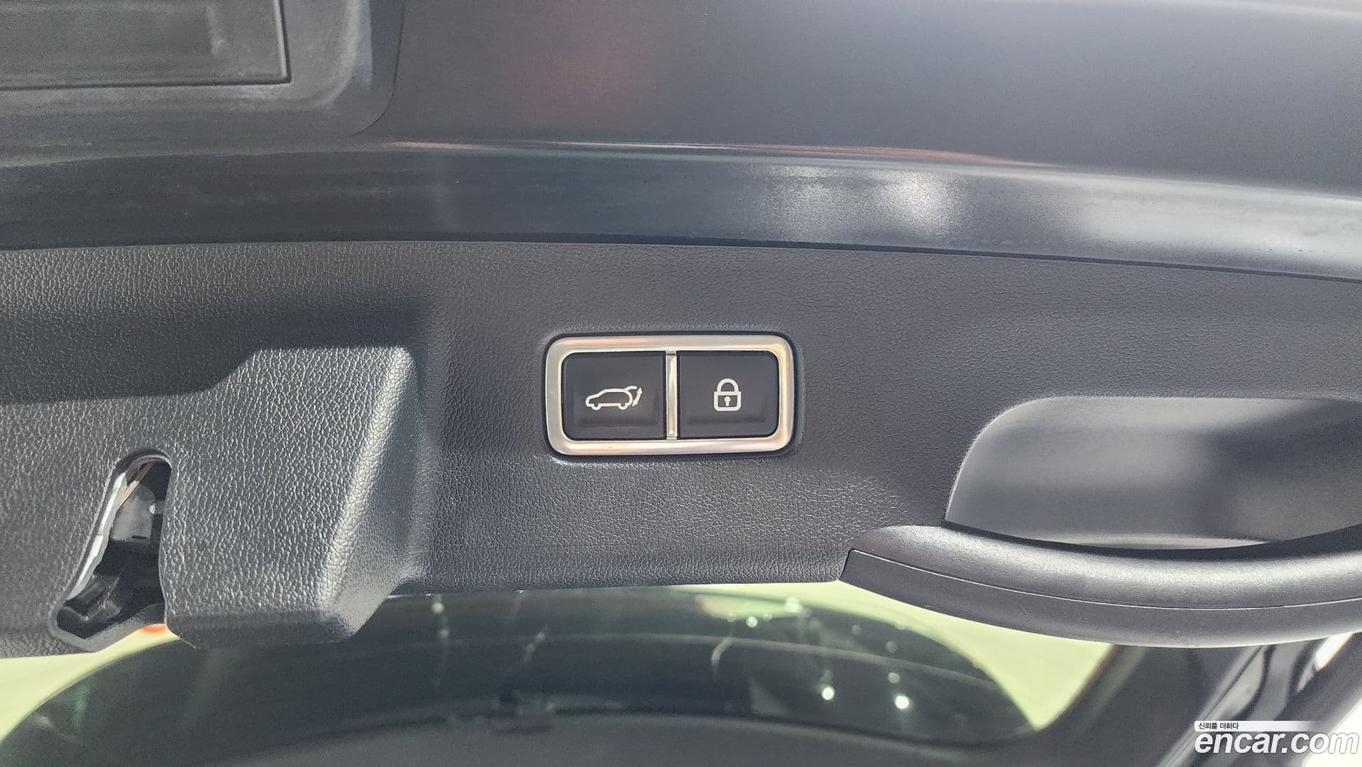 Main__Slider__Photo:Sorento Kia 2021.2-17