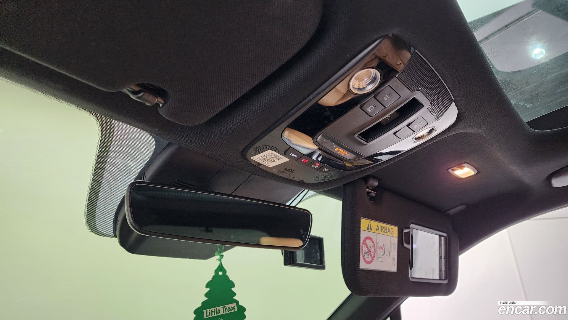 Main__Slider__Photo:Sorento Kia 2021.2-19