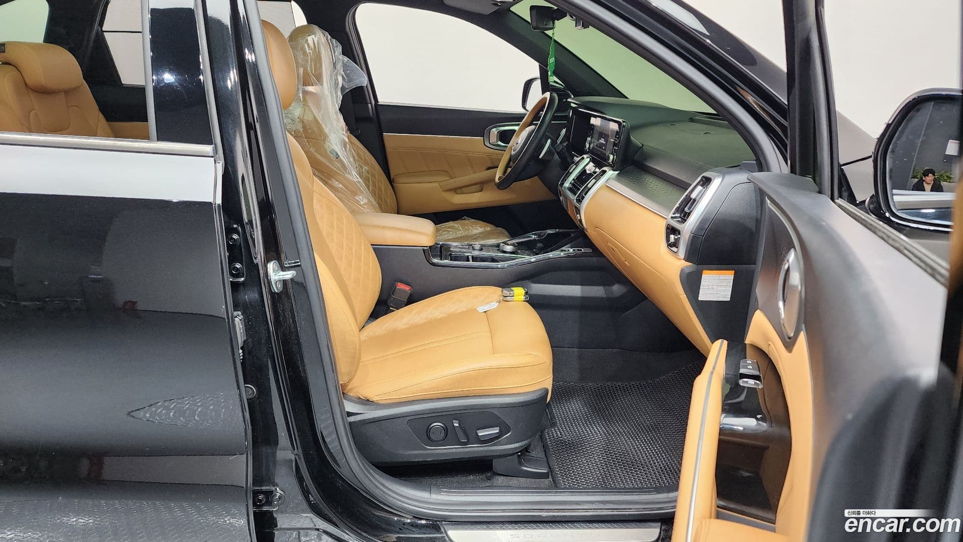 Main__Slider__Photo:Sorento Kia 2021.2-25