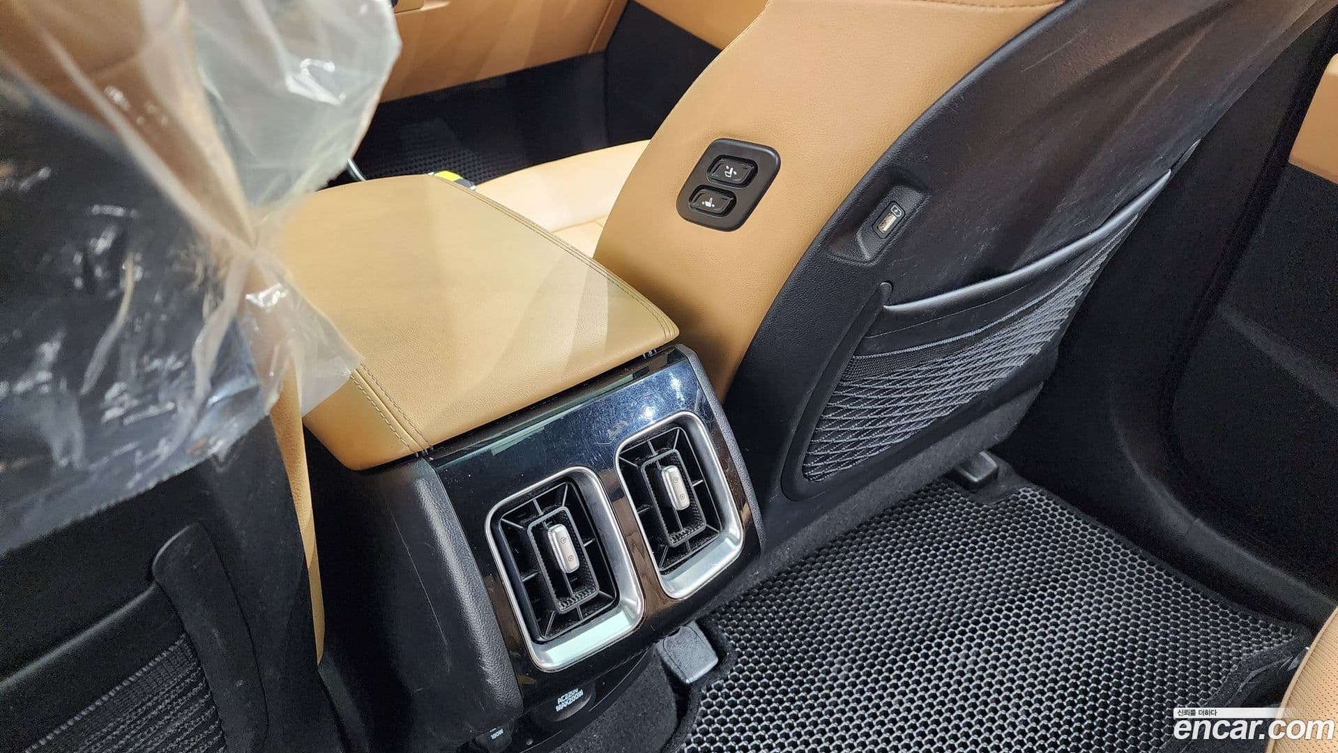 Main__Slider__Photo:Sorento Kia 2021.2-38