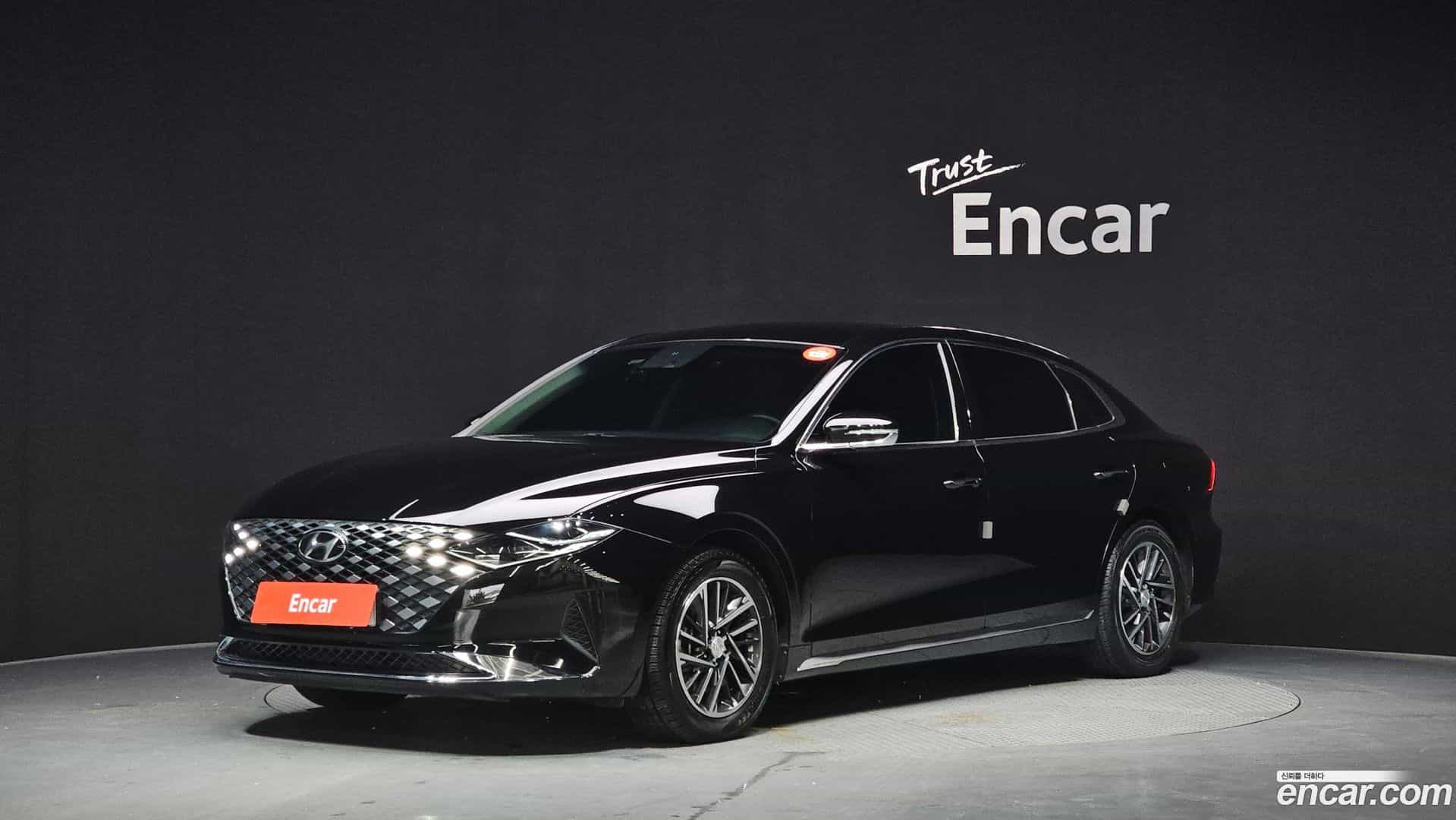 Grandeur Hyundai 2021.1-OUTER-001
