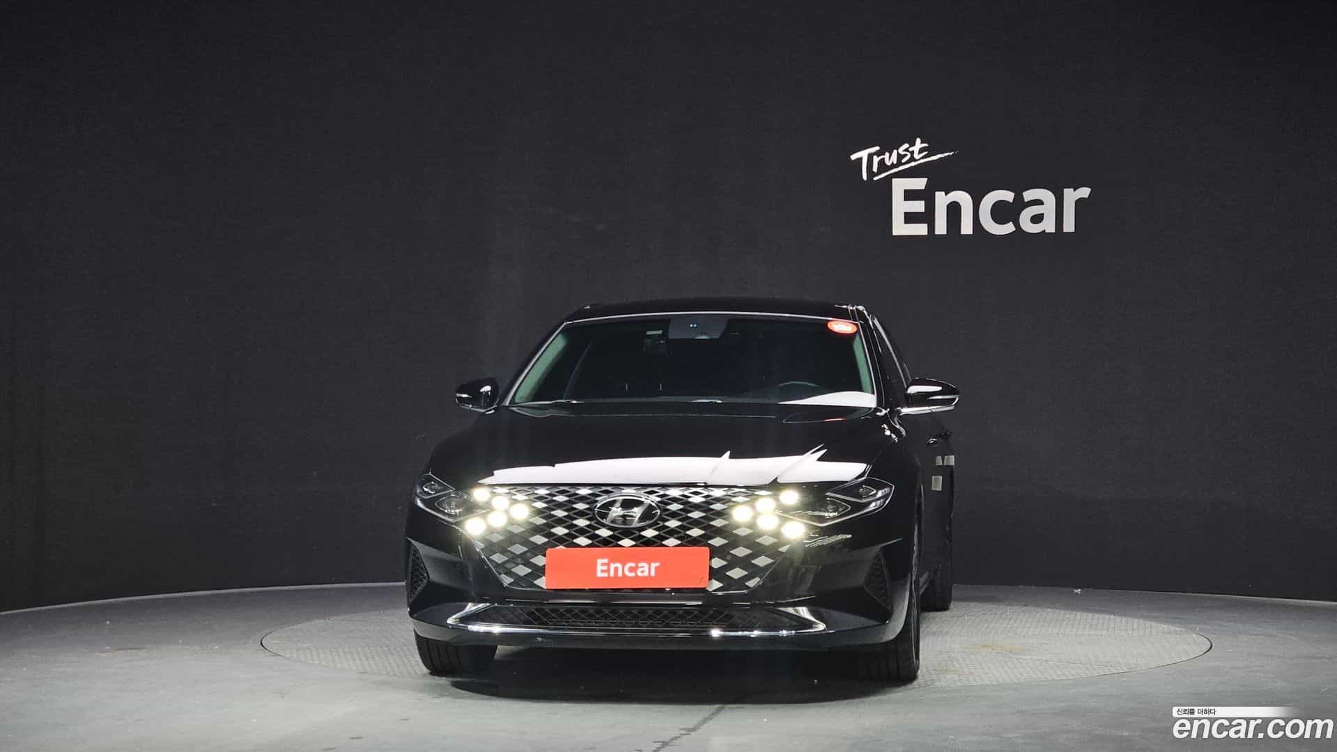 Grandeur Hyundai 2021.1-OUTER-003