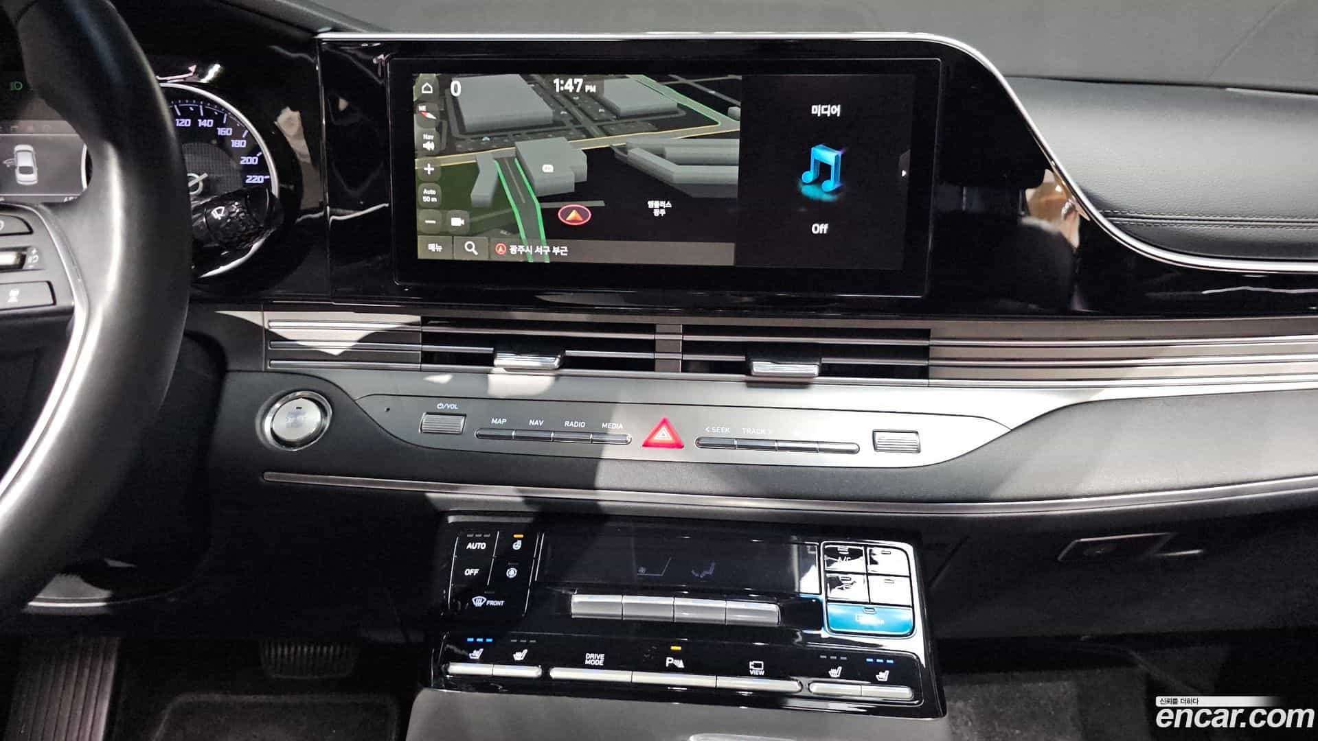 Grandeur Hyundai 2021.1-OPTION-017