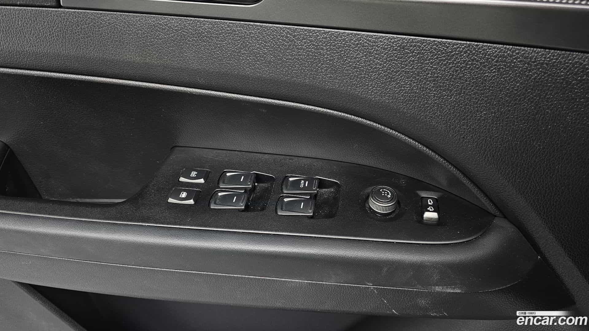Rexton KG Mobility 2021.10-OPTION-041