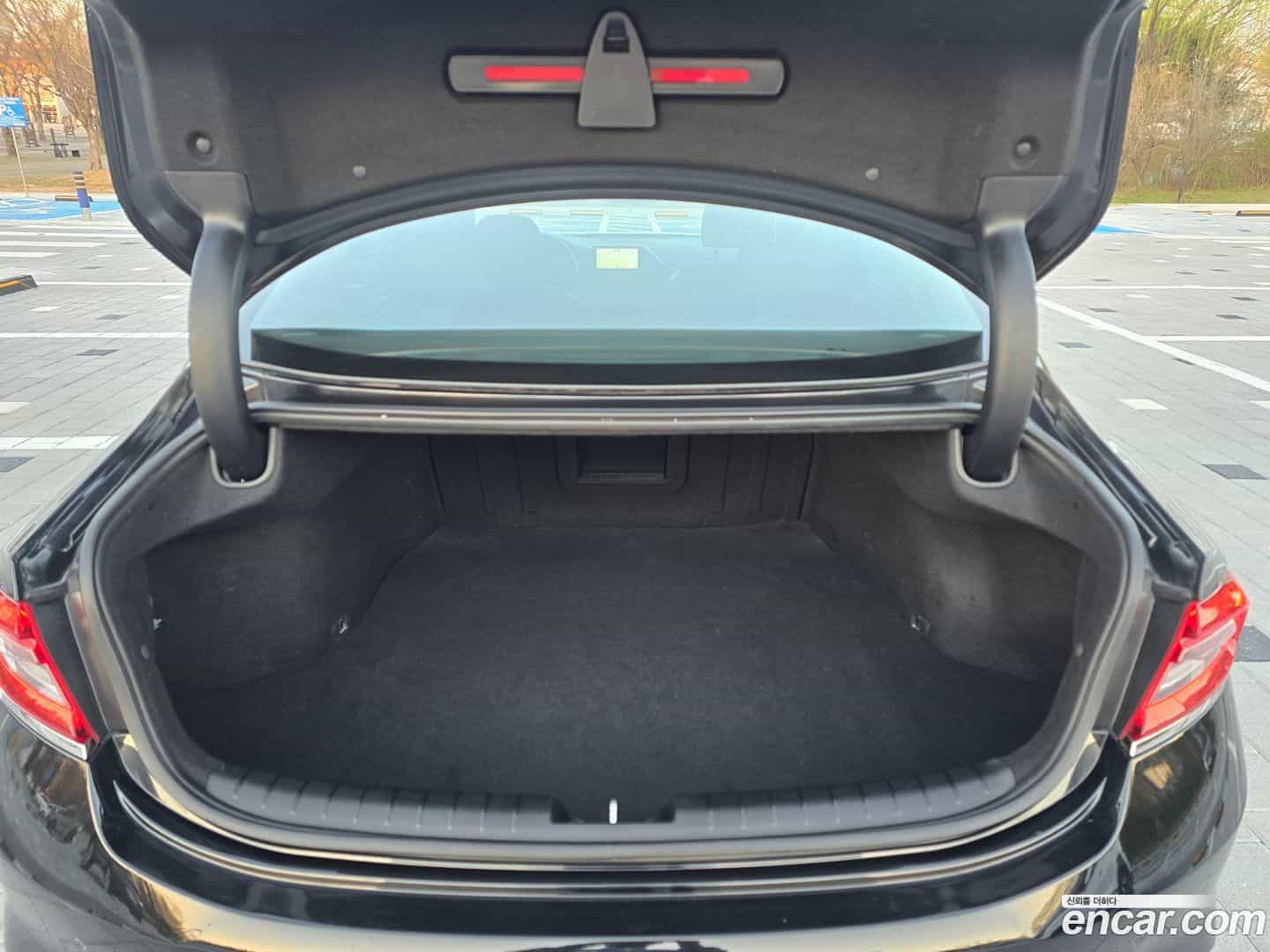 Grandeur Hyundai 2017.3-INNER-007