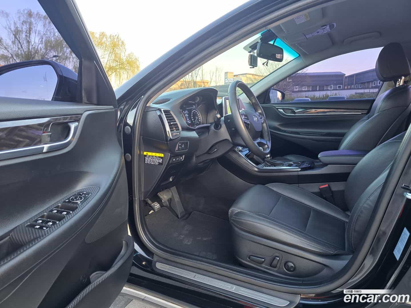 Grandeur Hyundai 2017.3-OPTION-019