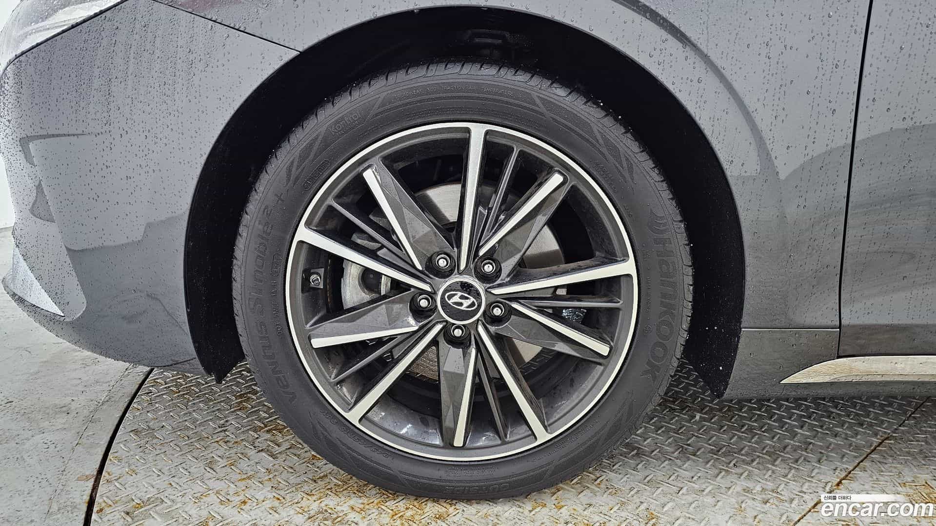 Grandeur Hyundai 2022.10-OUTER-005