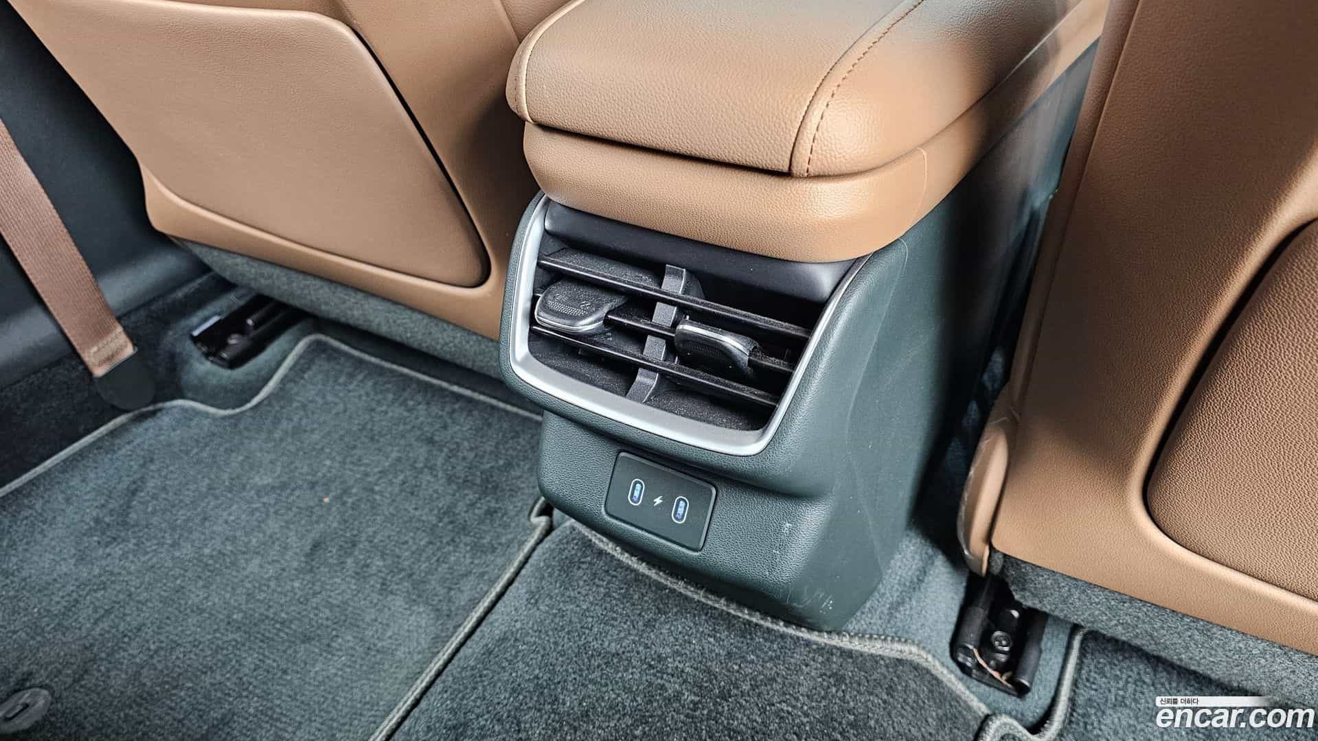 Grandeur Hyundai 2023.2-OPTION-044