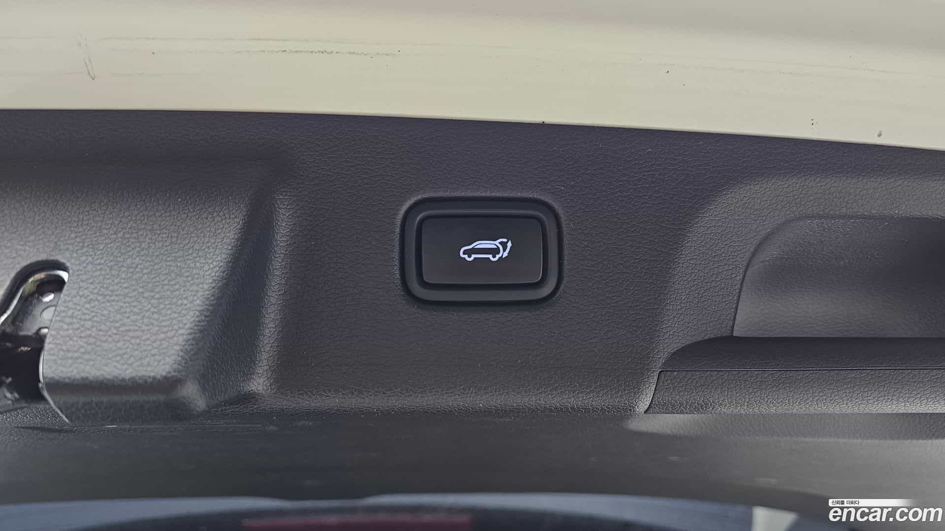 Palisade Hyundai 2022.3-INNER-036