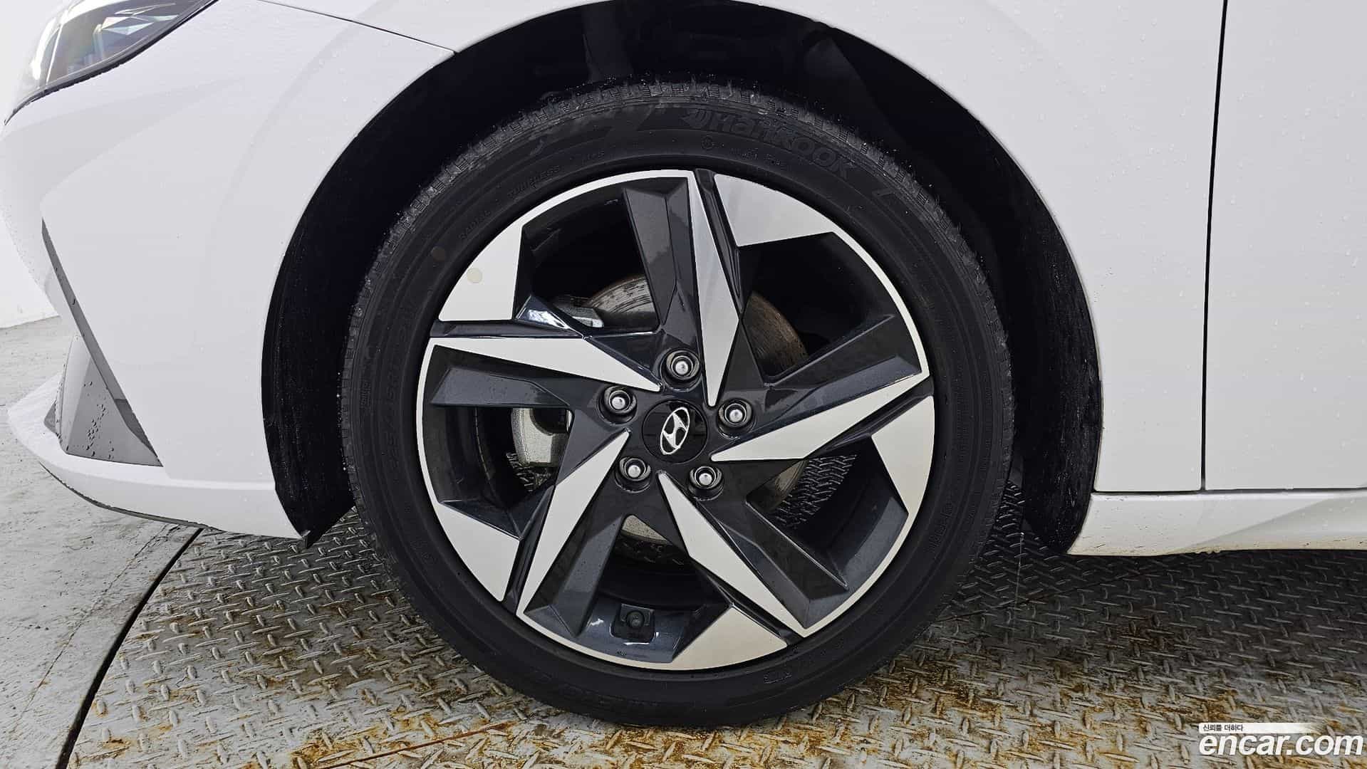AVANTE Hyundai 2023.2-OUTER-005