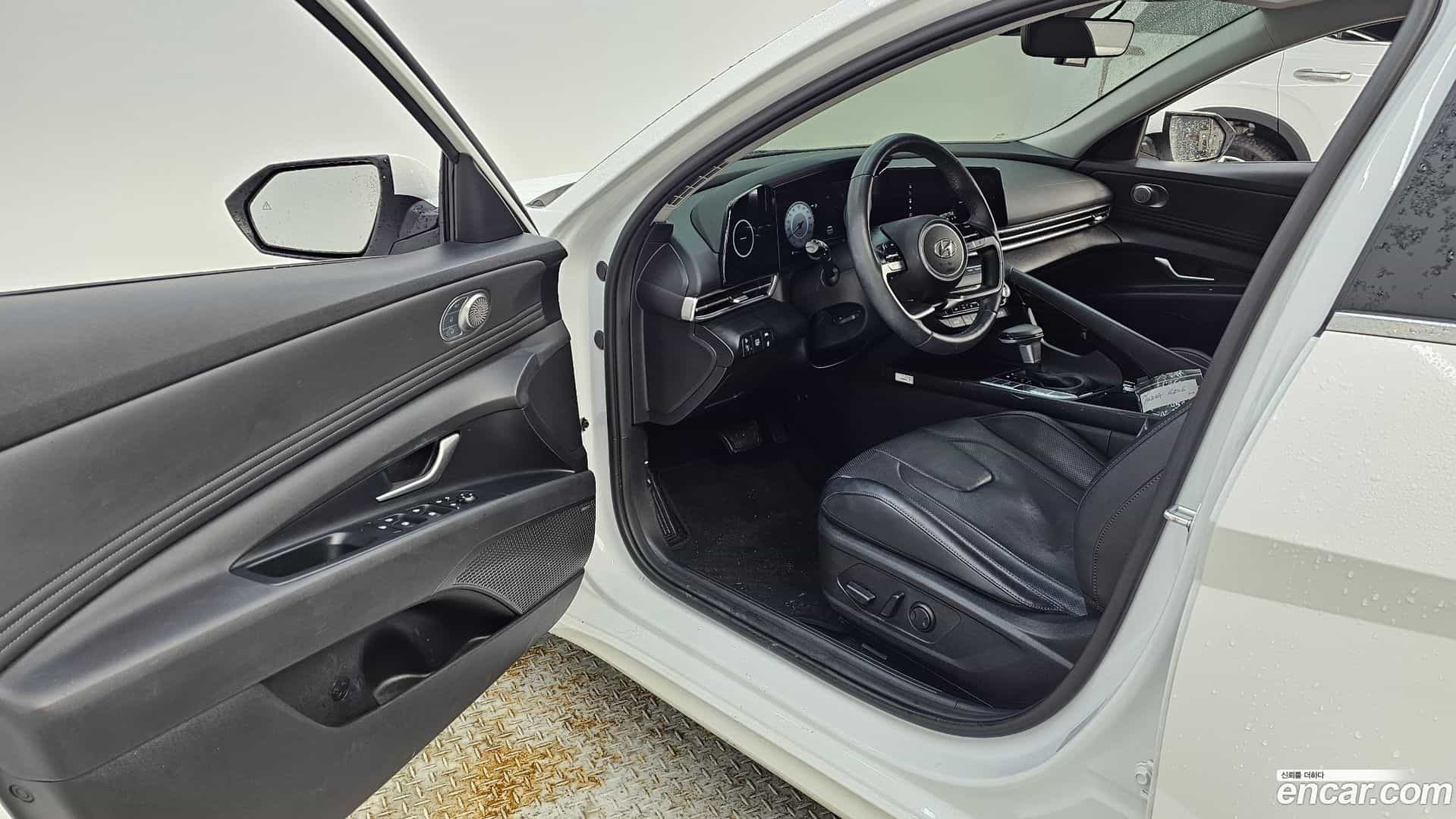 AVANTE Hyundai 2023.2-INNER-010
