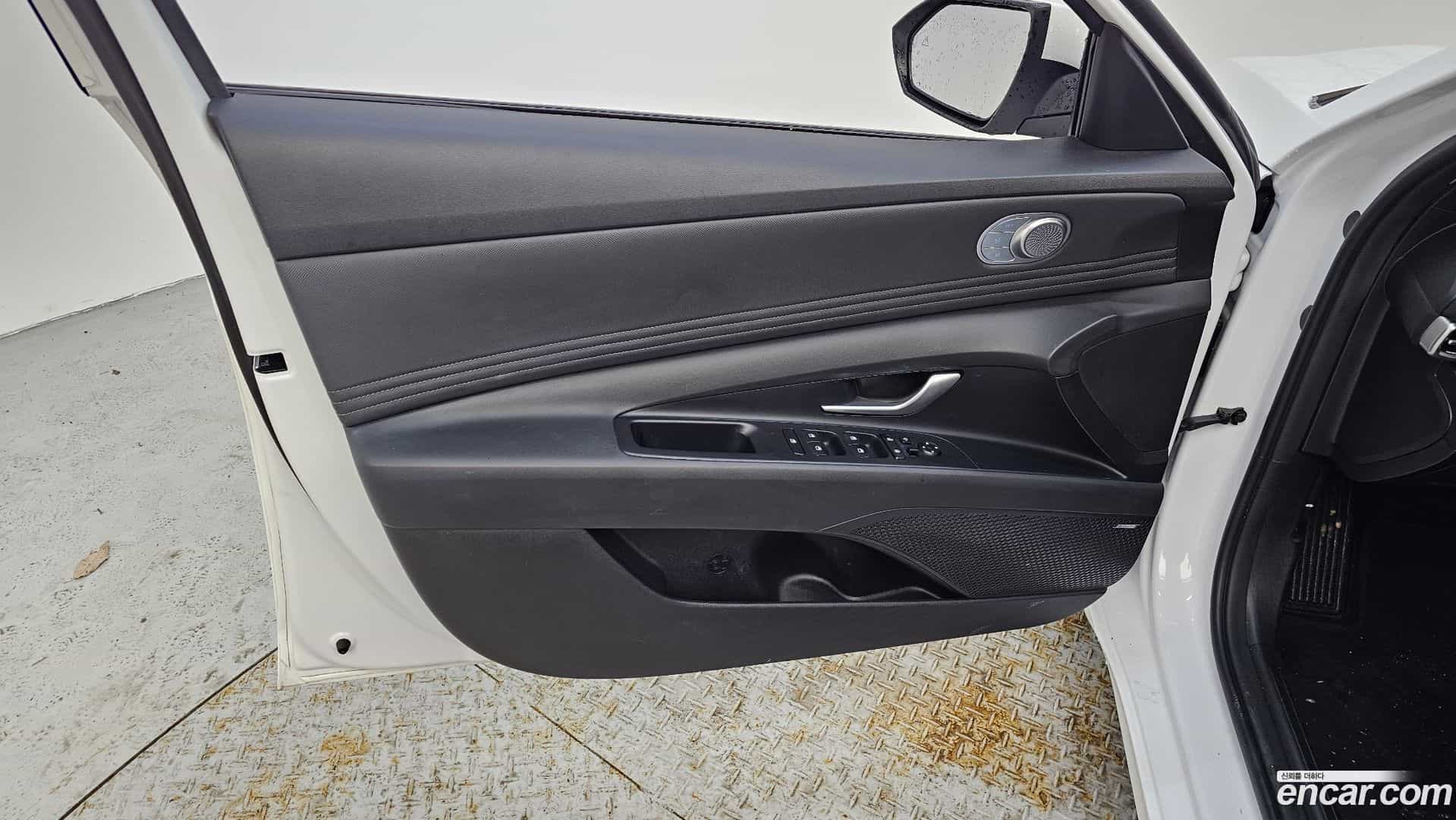 AVANTE Hyundai 2023.2-INNER-034